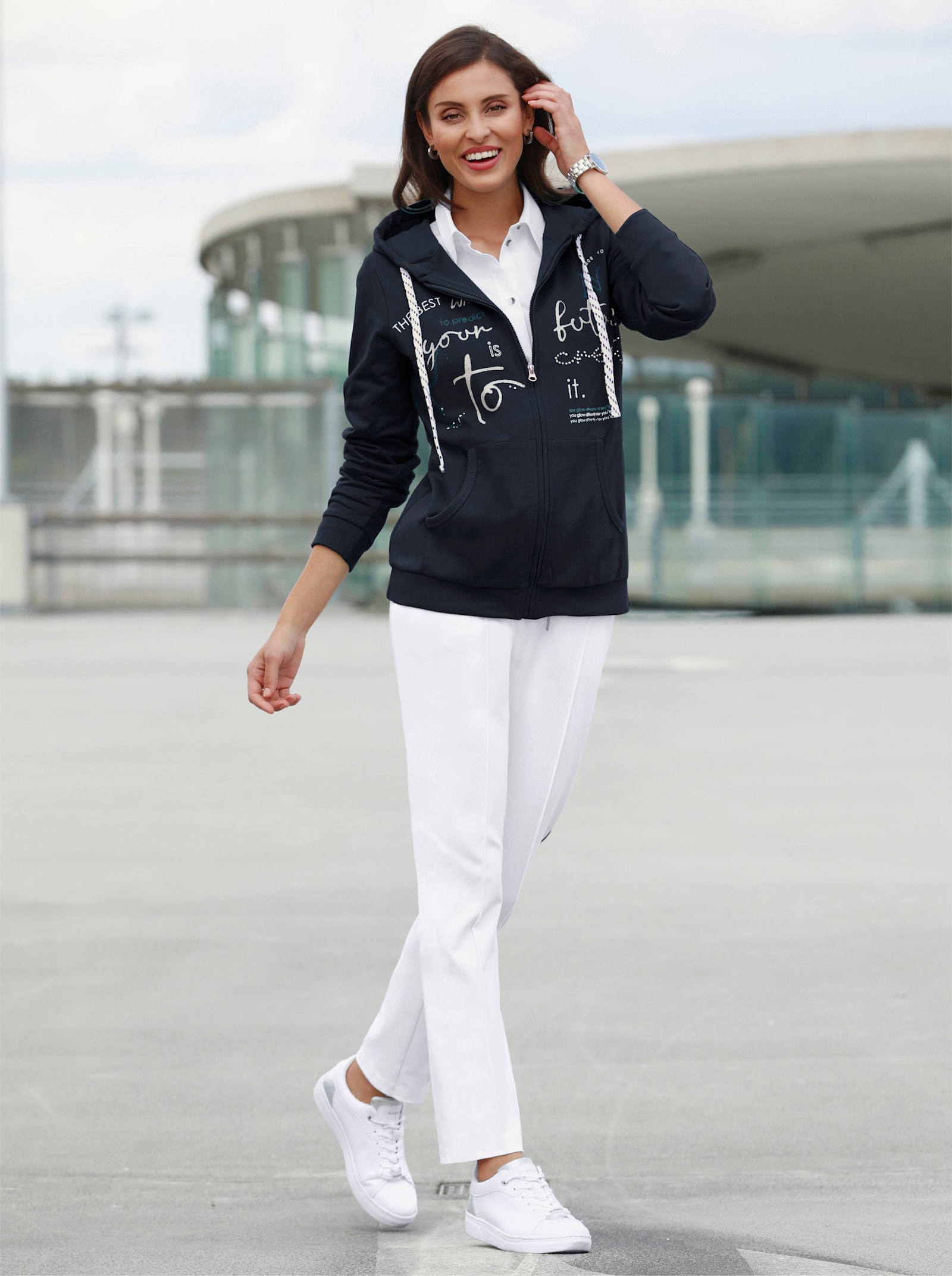 Shirtjacke mit Schriftzügen - marine