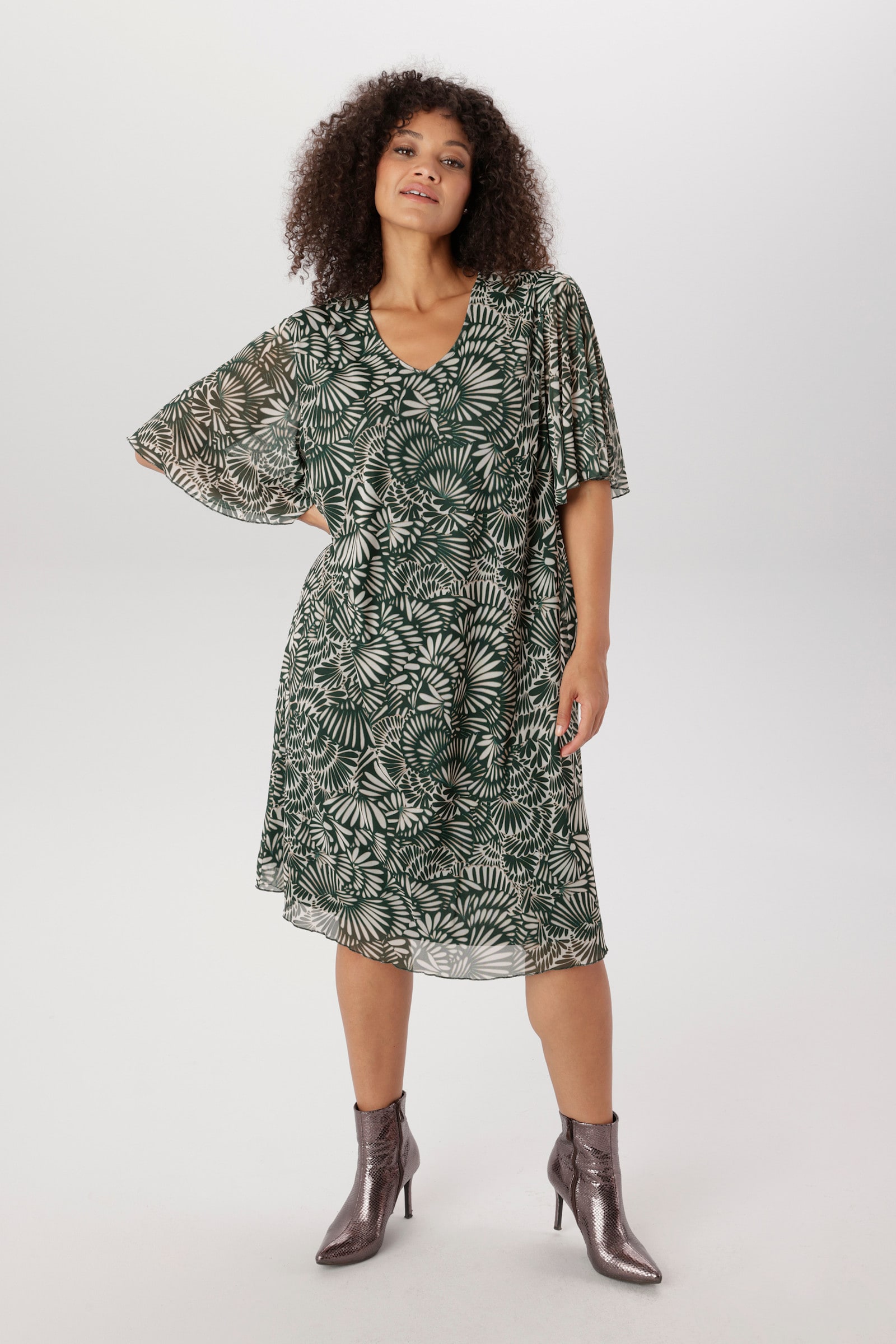 Aniston PLUS Meshkleid - grün-weiß