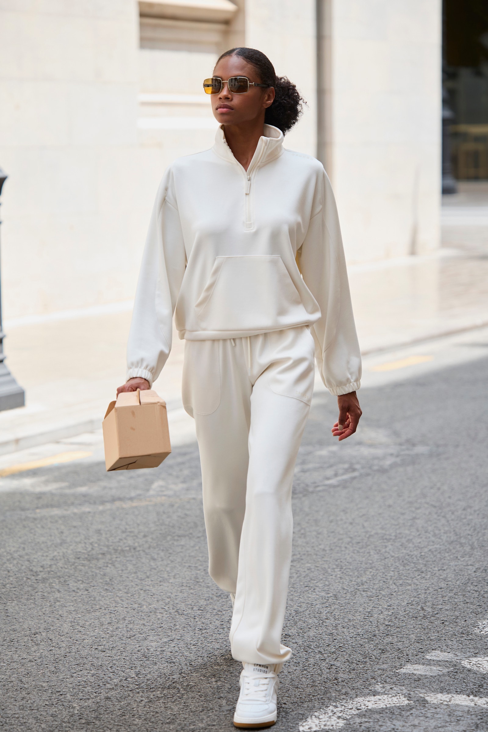 Copenhagen Studios Pantalon lounge - blanc cassé