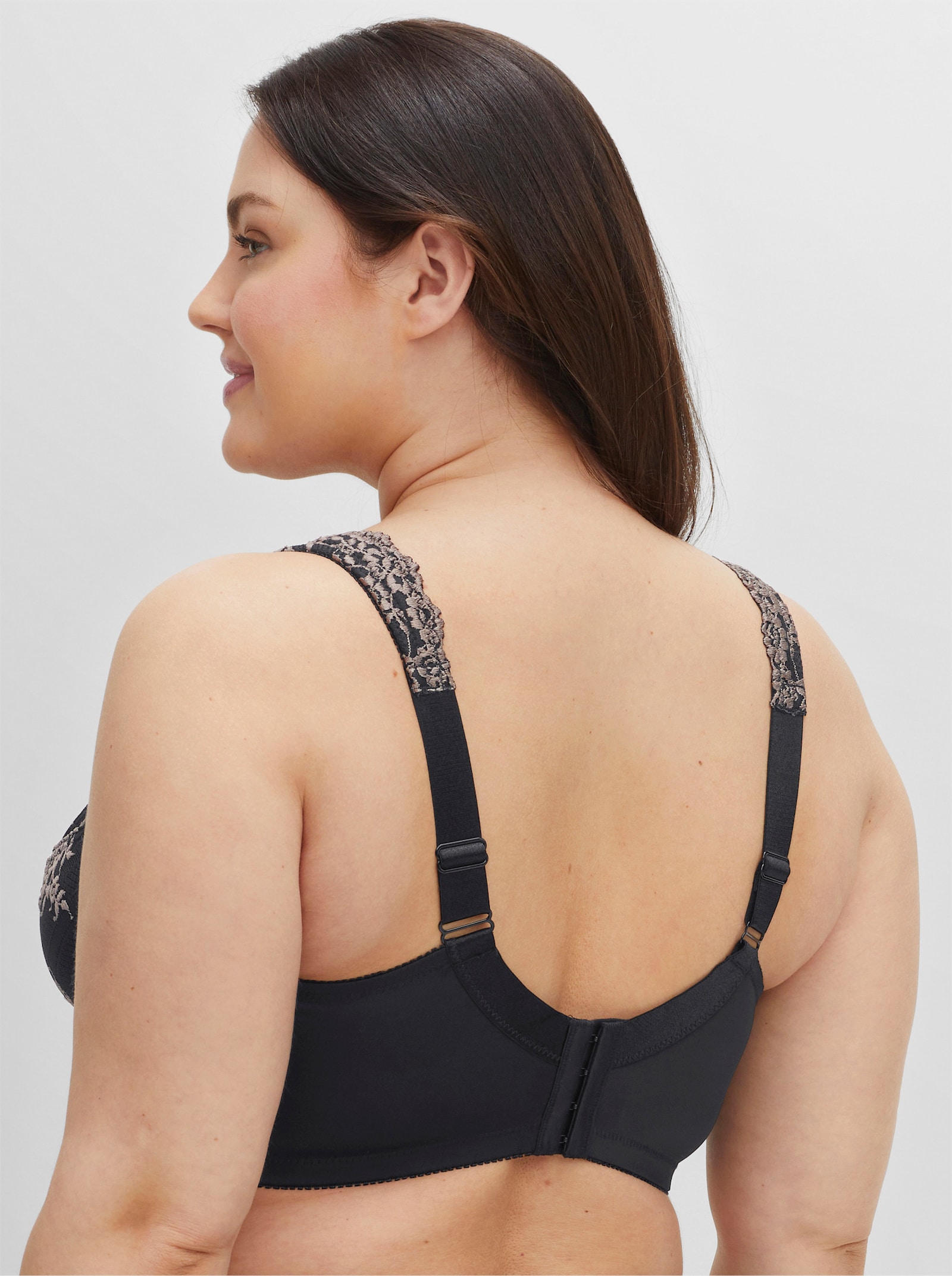 sheego Beugelbeha met geborduurd kant en mesh-inzetten - Zwart + taupe