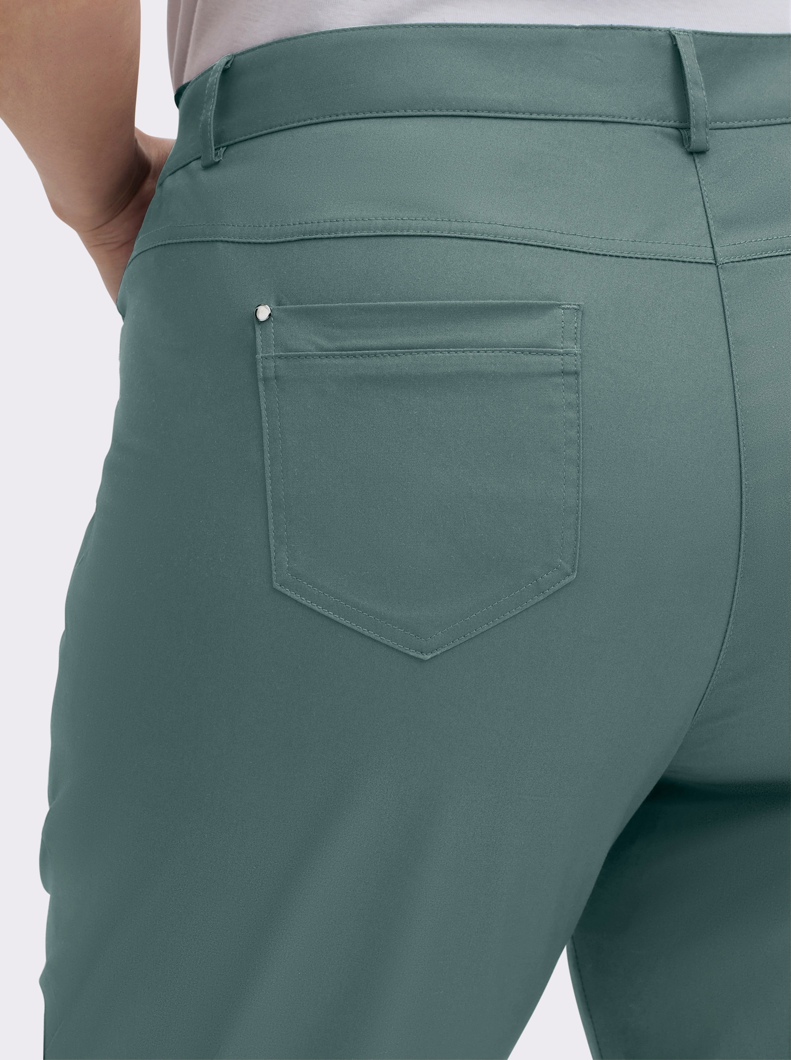 7/8-Jeans mit optisch streckenden Nähten - jadegrün