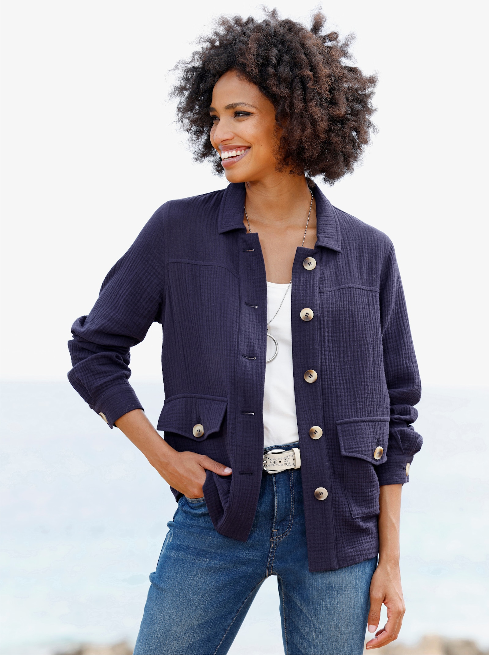 heine Blusenjacke mit Knöpfen in Horn-Optik - marine