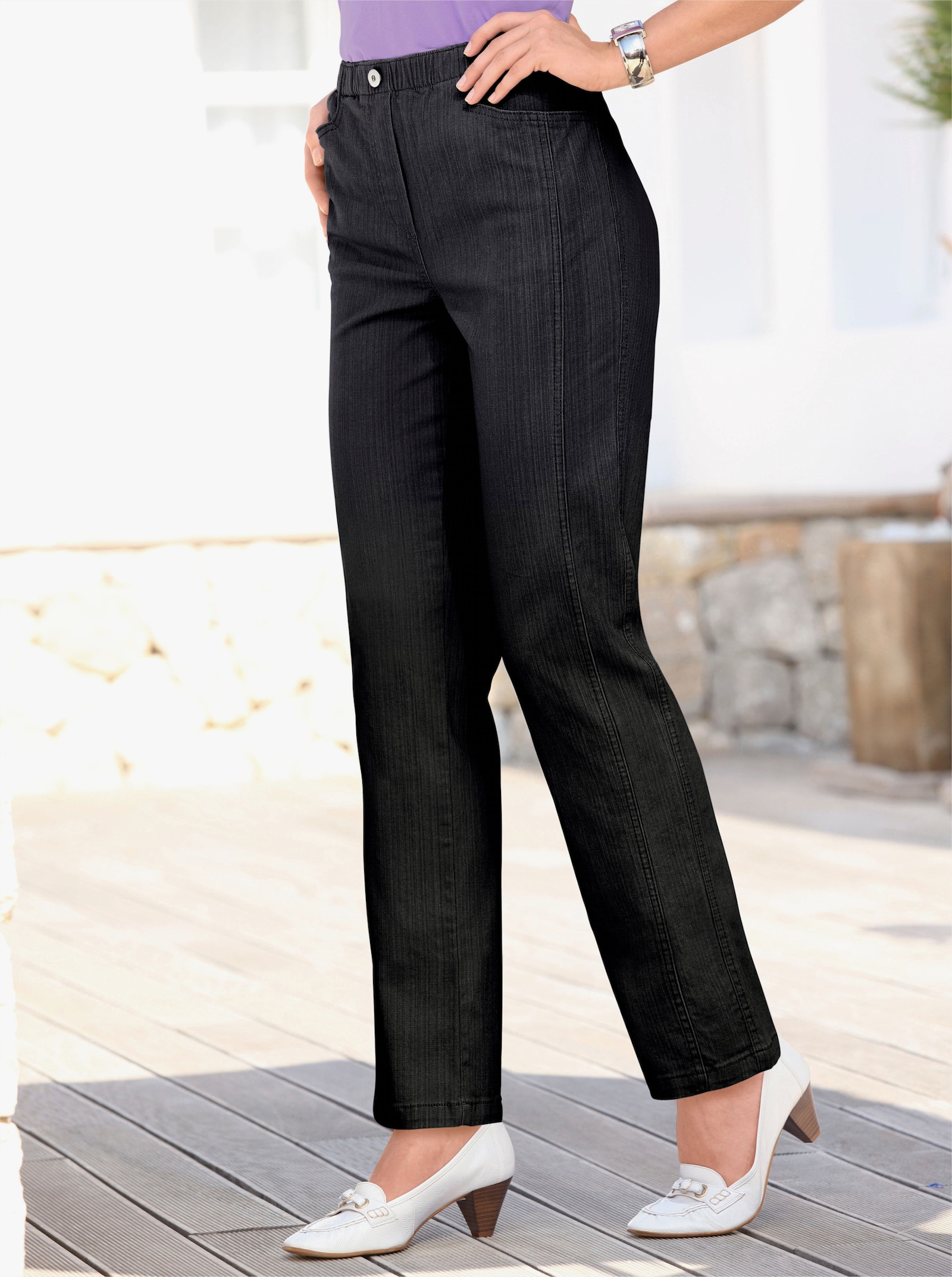 Schlupfjeans mit Rundum-Dehnbund - schwarz