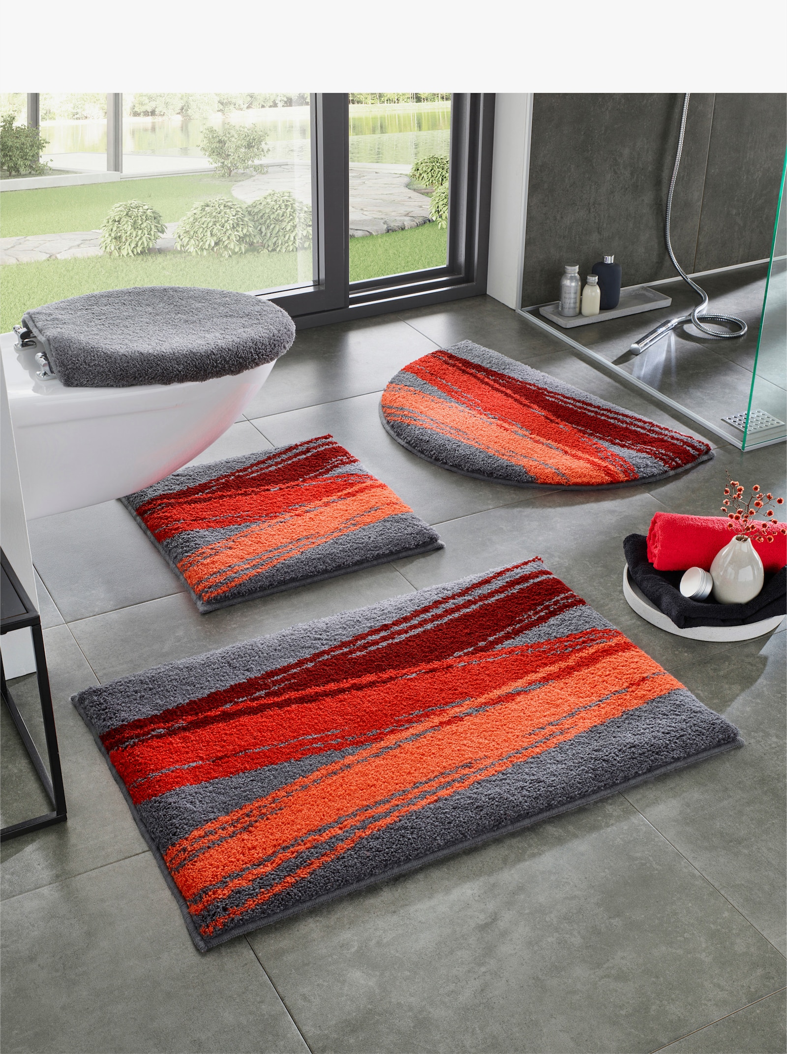 Grund Tapis de bain - gris-rouge