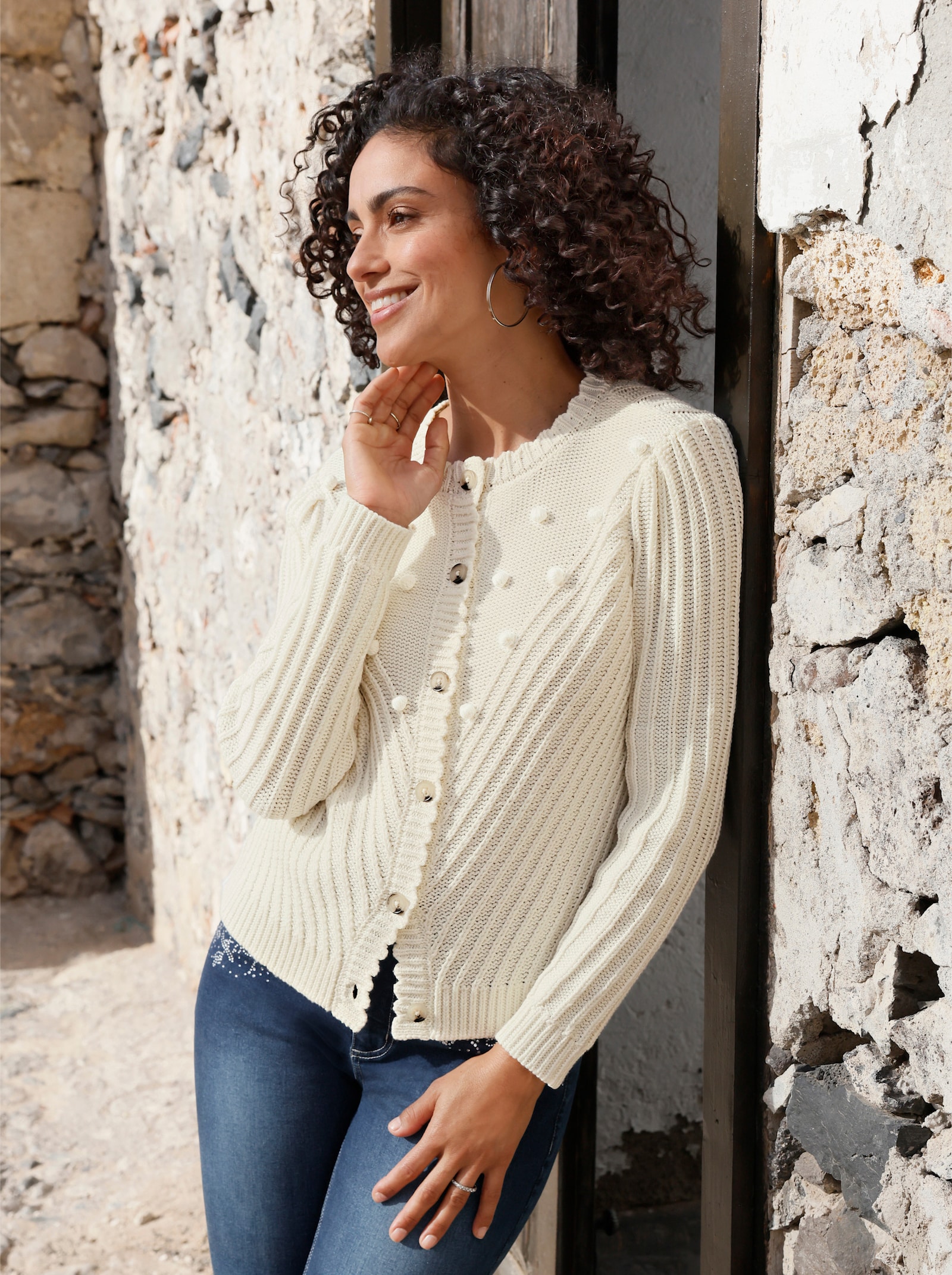 Strickjacke im Landhaus-Stil - champagner