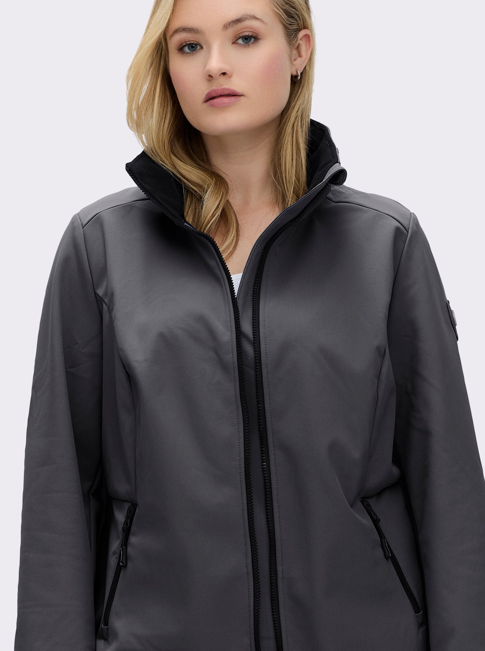 Softshelljacke mit Gummizug im Rücken - anthrazit