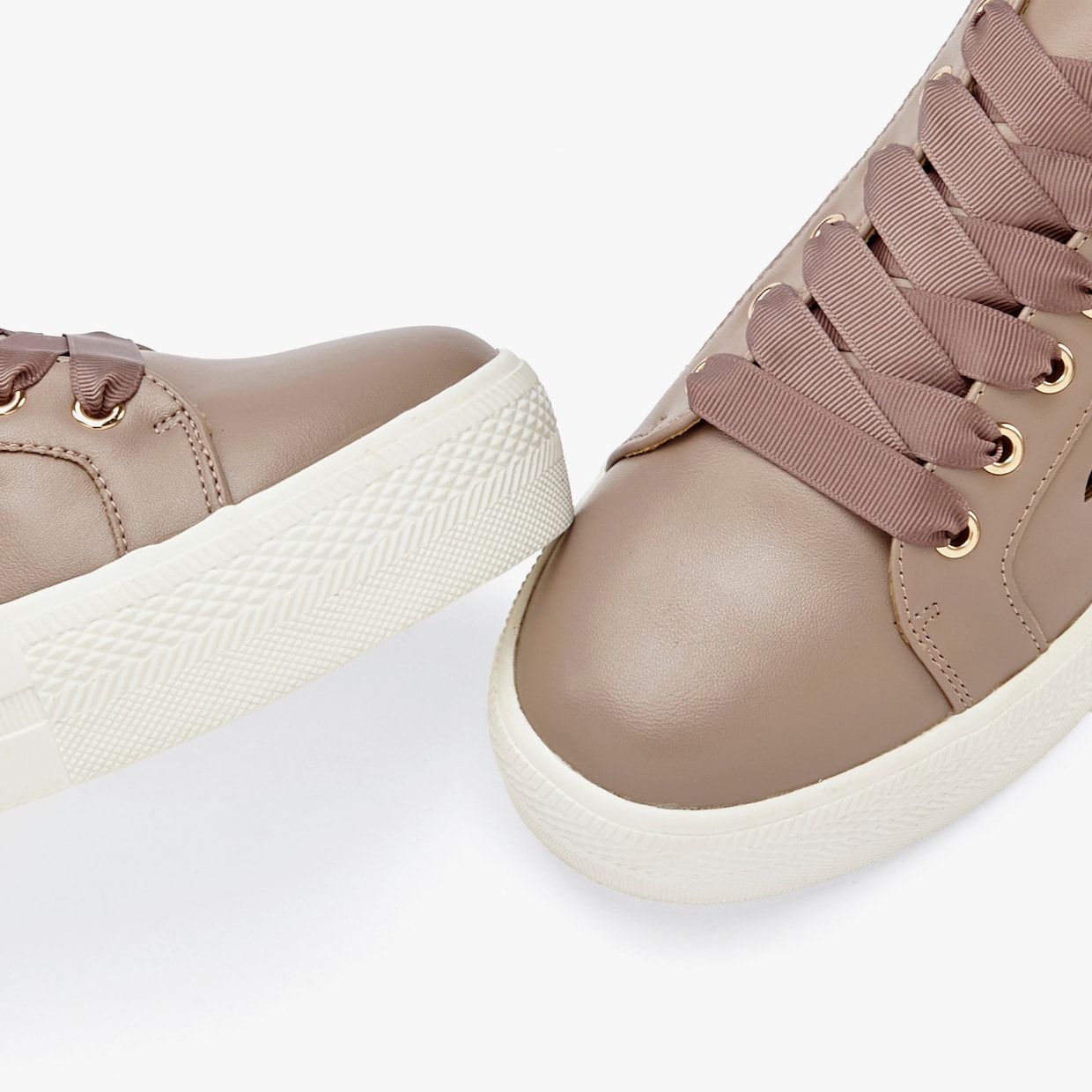 LASCANA Sneaker - taupe