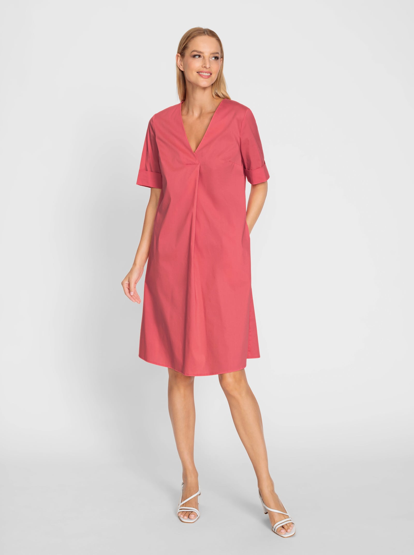 heine Robe d'été avec plis à l'encolure en V - pamplemousse