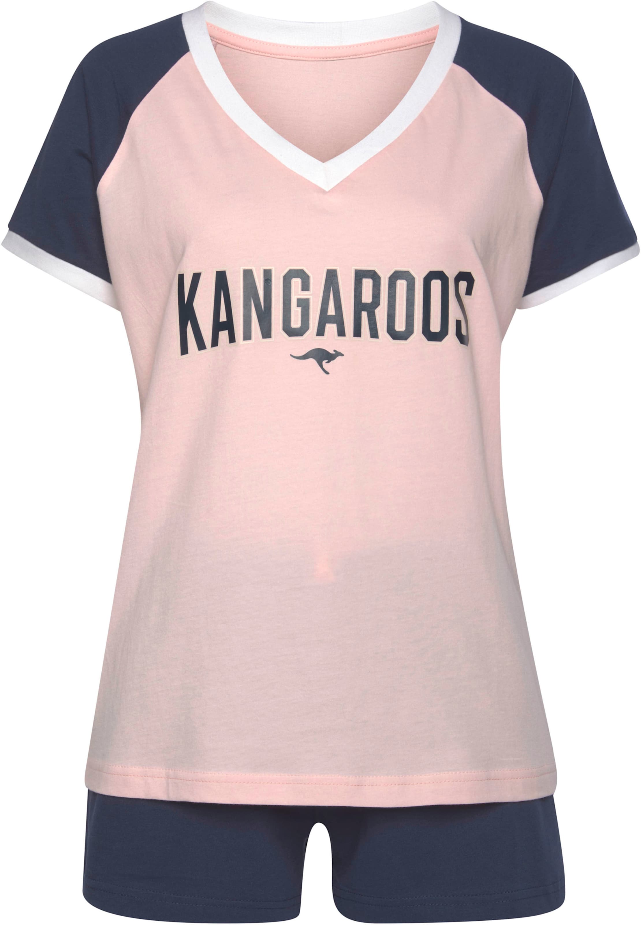 Rast und günstig Kaufen-Shorty in rosa-dunkelblau von KangaROOS. Shorty in rosa-dunkelblau von KangaROOS <![CDATA[Shorty von Kangaroos. Im College-Look. T-Shirt mit kontrastfarbenen Raglanärmeln sowie farblich abgesetzten Blenden am V-Ausschnitt und den Ärmelabschlüssen. Gro