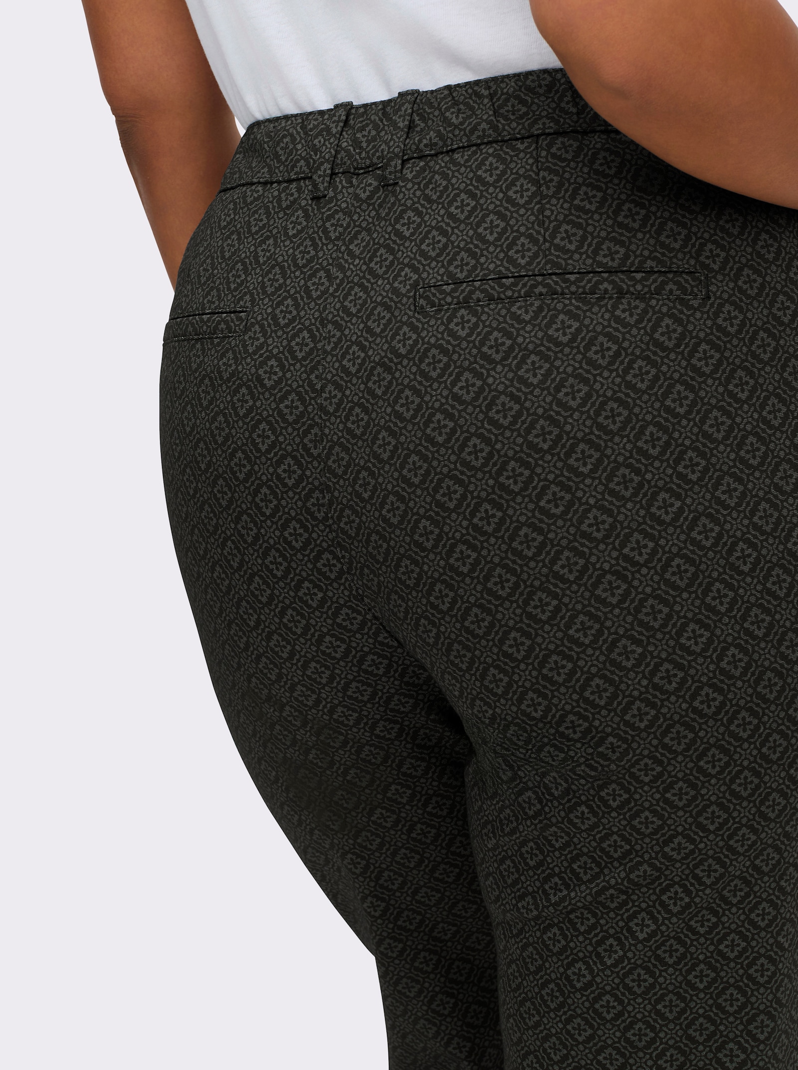 sheego Bootcuthose mit Jacquard-Kacheldruck - graphit-grau-gemustert