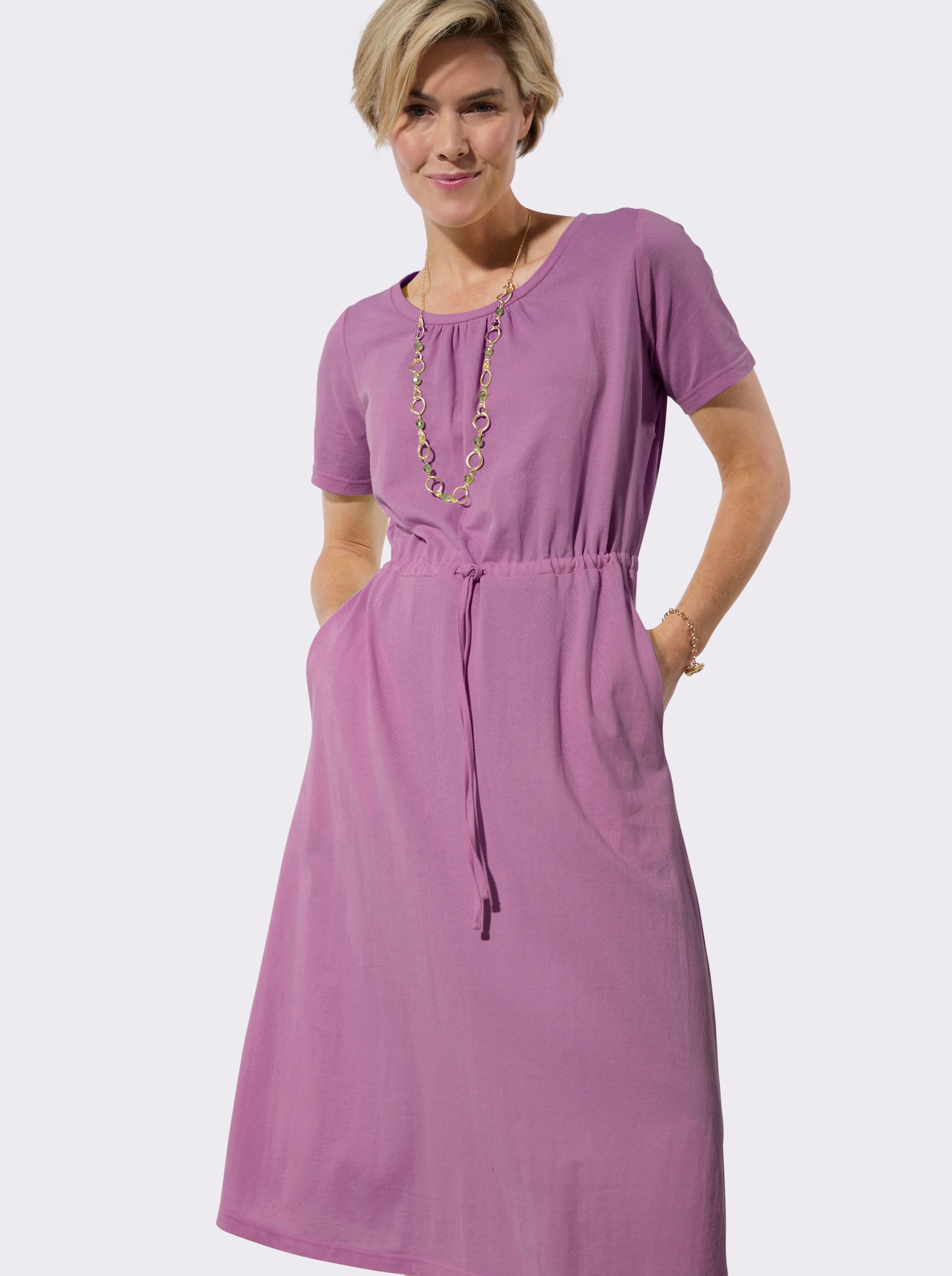 Sommerkleid mit gekräuselte Ausschnitt - violett