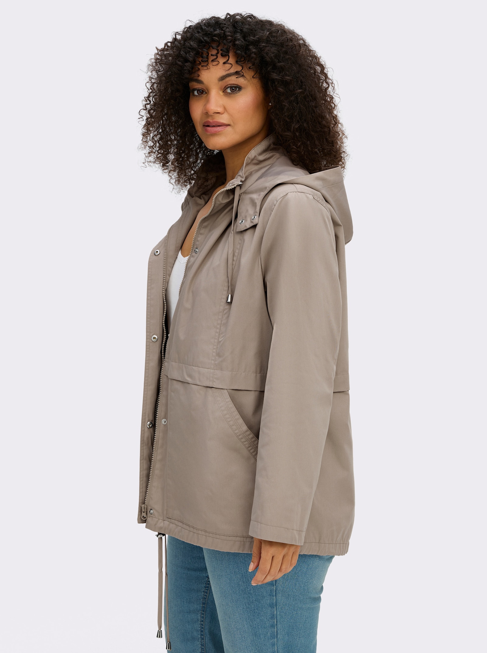 Kapuzenjacke mit Stehkragen - sesam