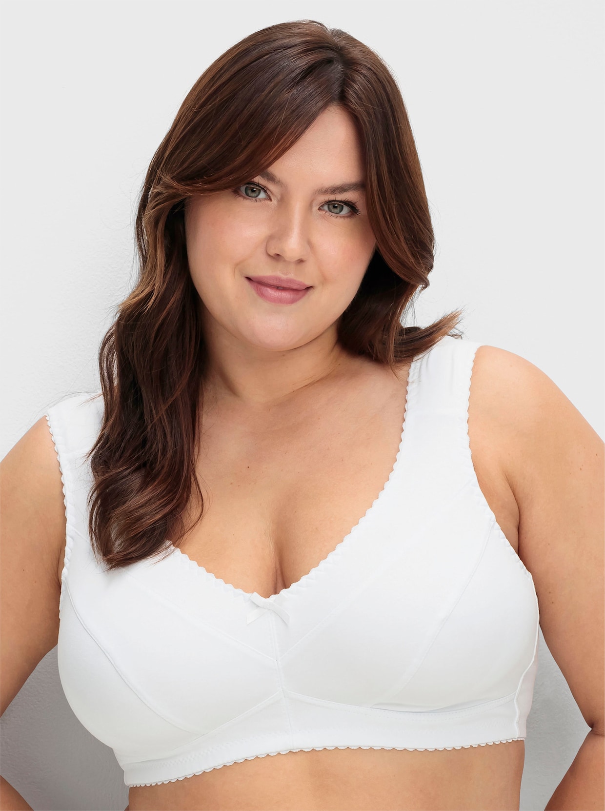 sheego Entlastungs-BH ohne Bügel mit breiten Trägern - weiss
