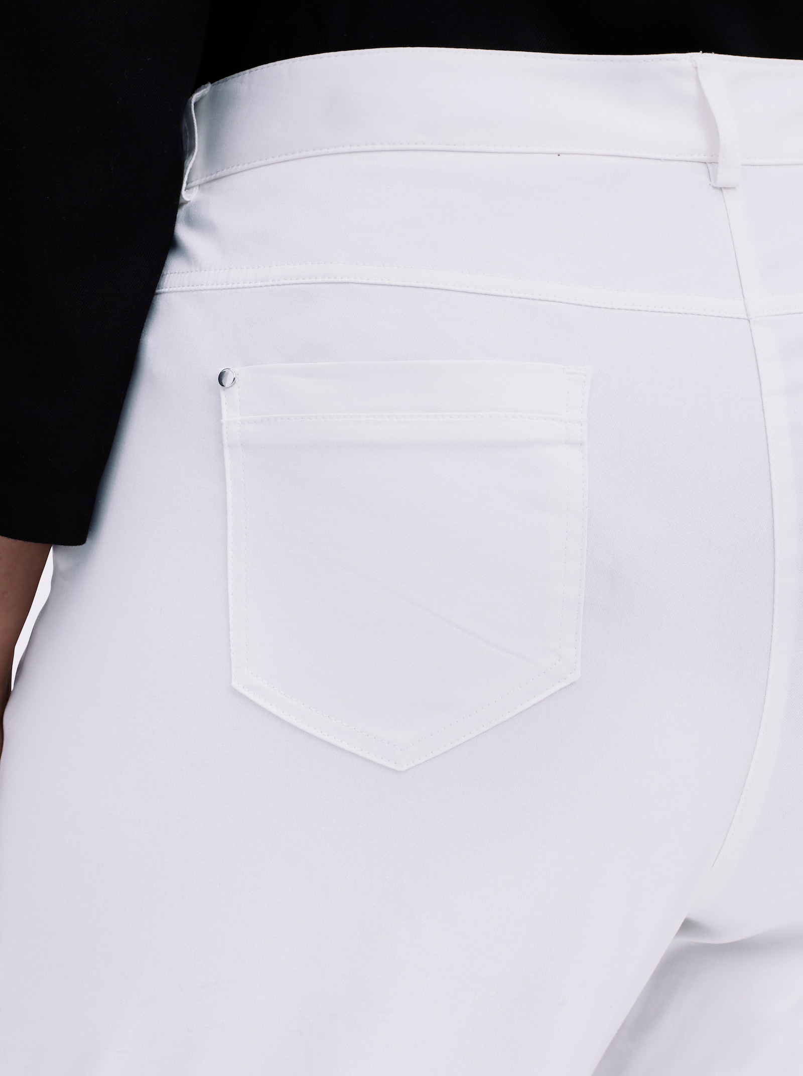 7/8-Jeans mit optisch streckenden Nähten - weiß