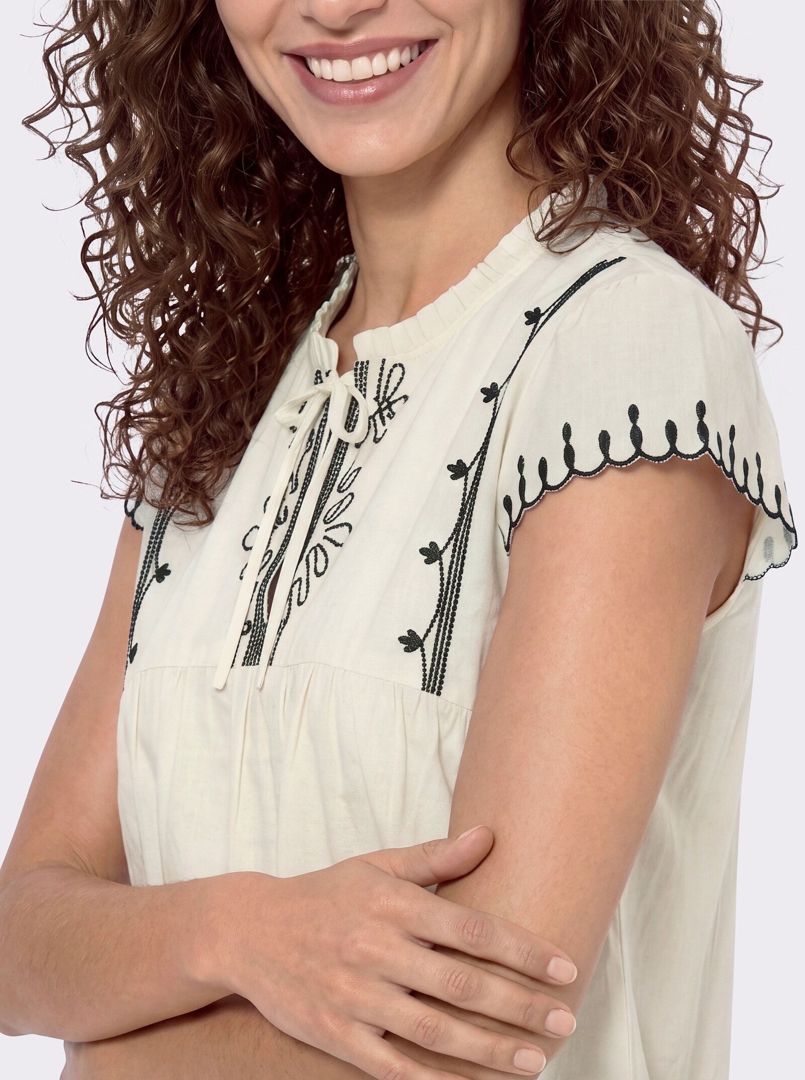 Baumwollbluse mit Stickerei - champagner-schwarz-gemustert