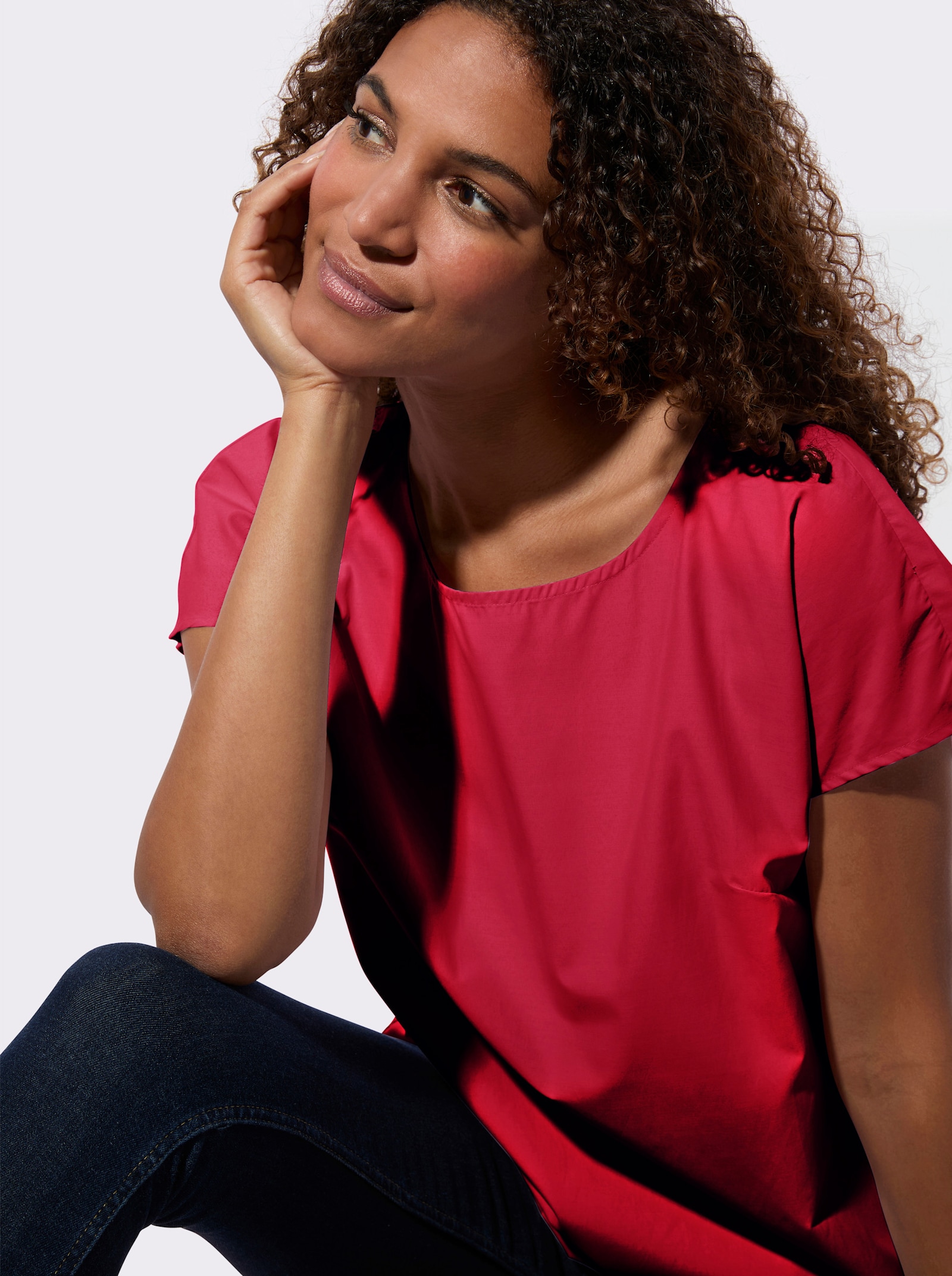 Baumwollbluse mit überschnittenen Schultern - rot