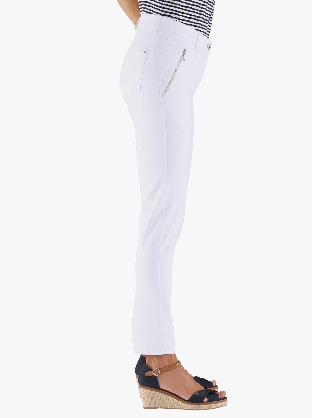 Rovné džínsy - biela