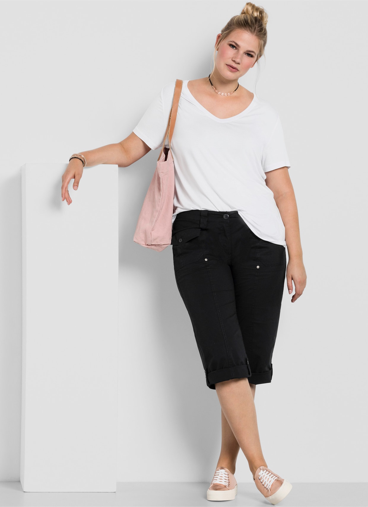 sheego Pantalon 3/4 - noir