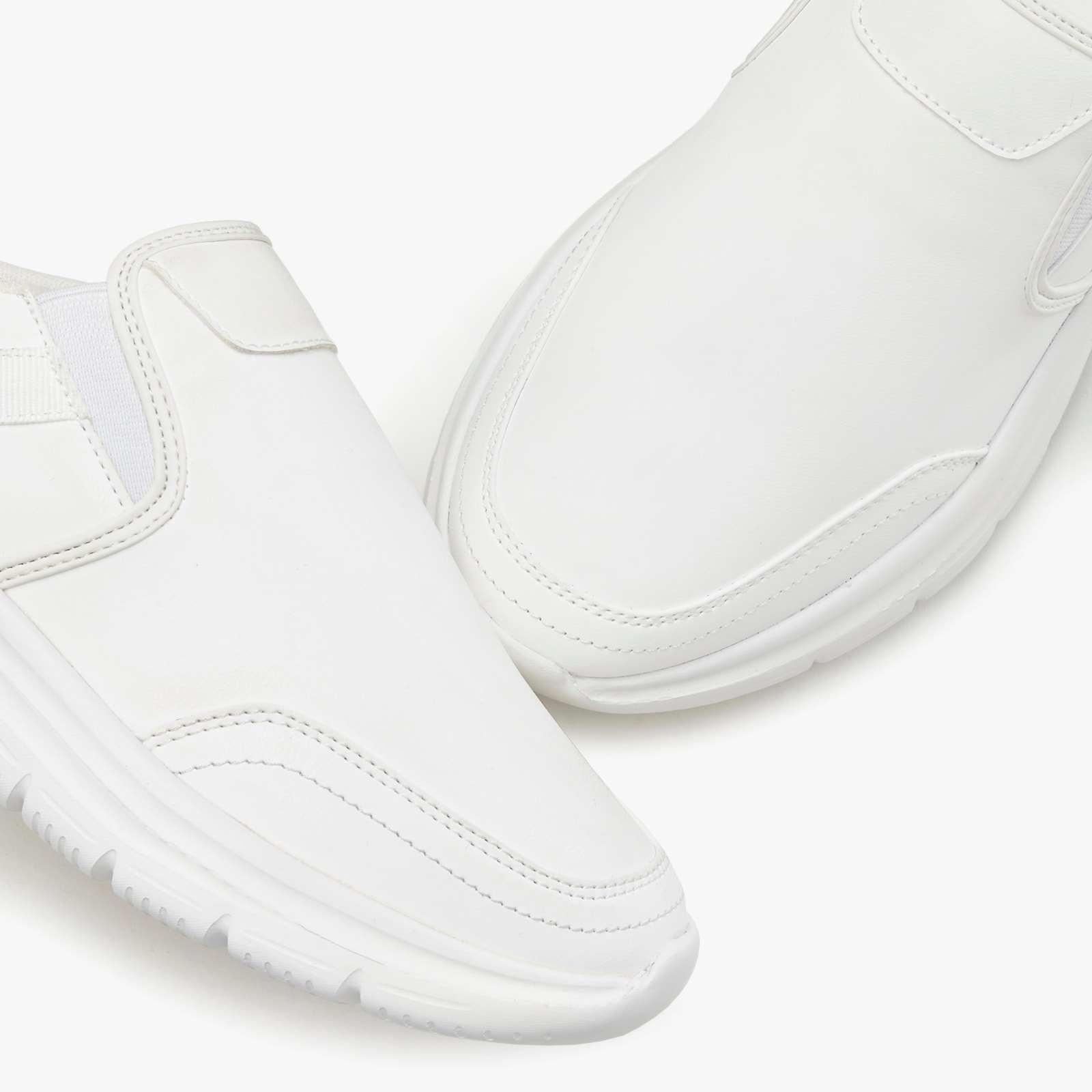 John Devin Sabot - weiß