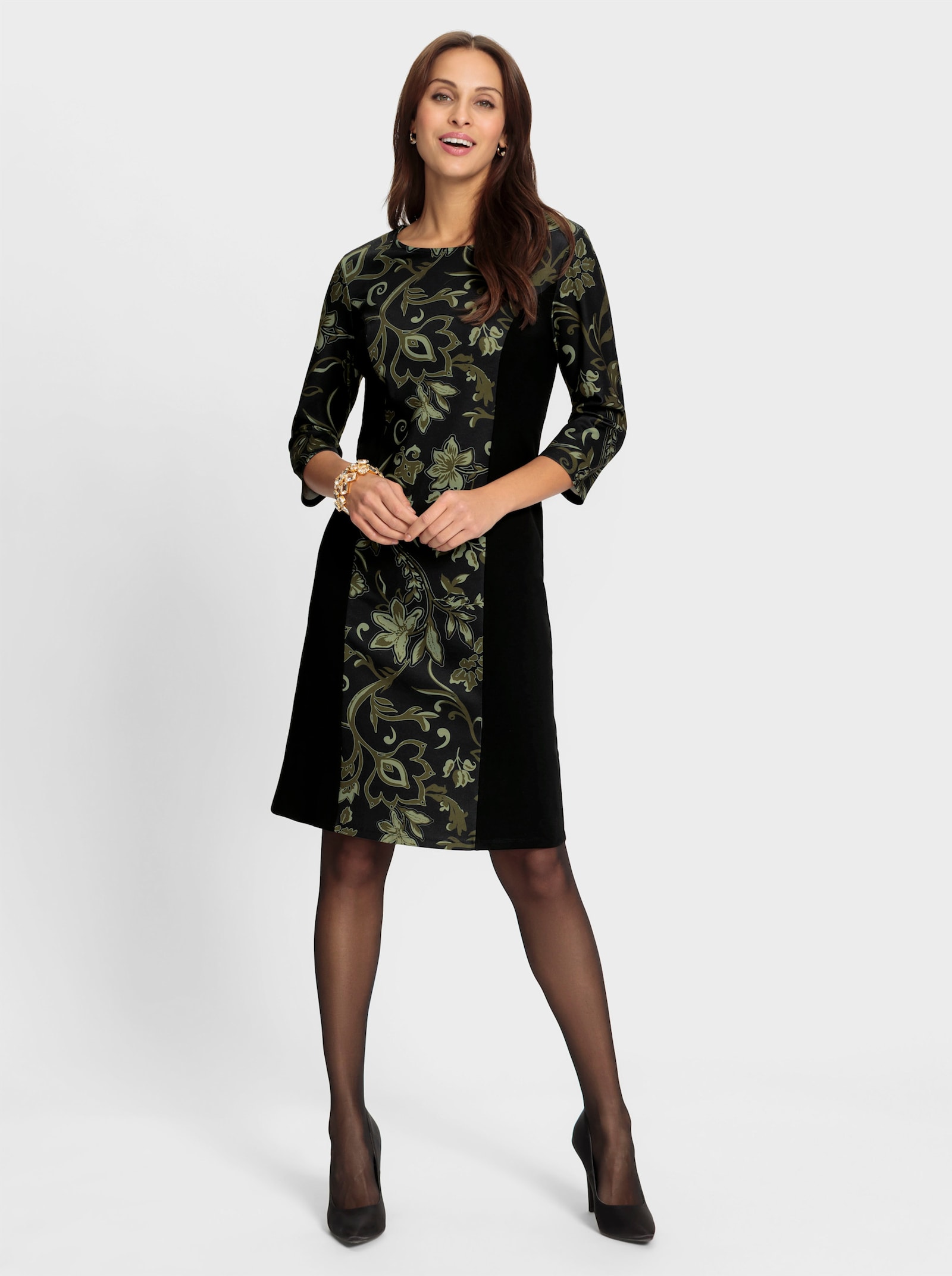 Jerseyjurk in bloemdessin - zwart-olijf-bedrukt