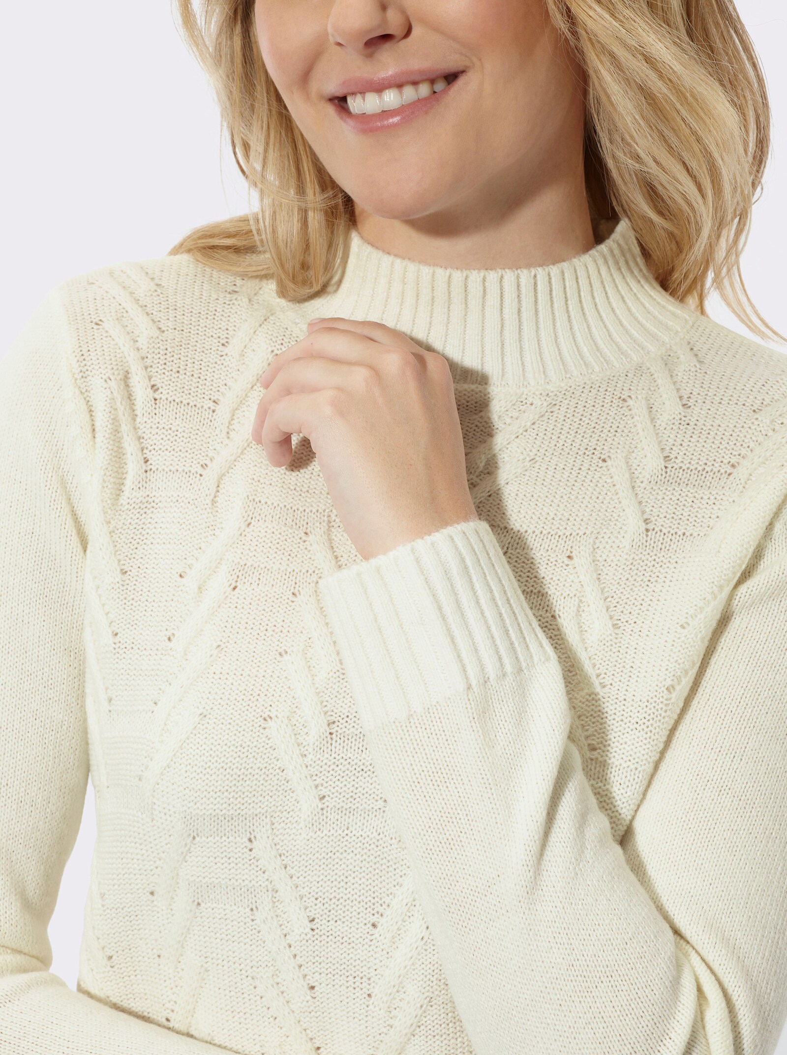 Stehkragenpullover mit Strukturmuster - ecru
