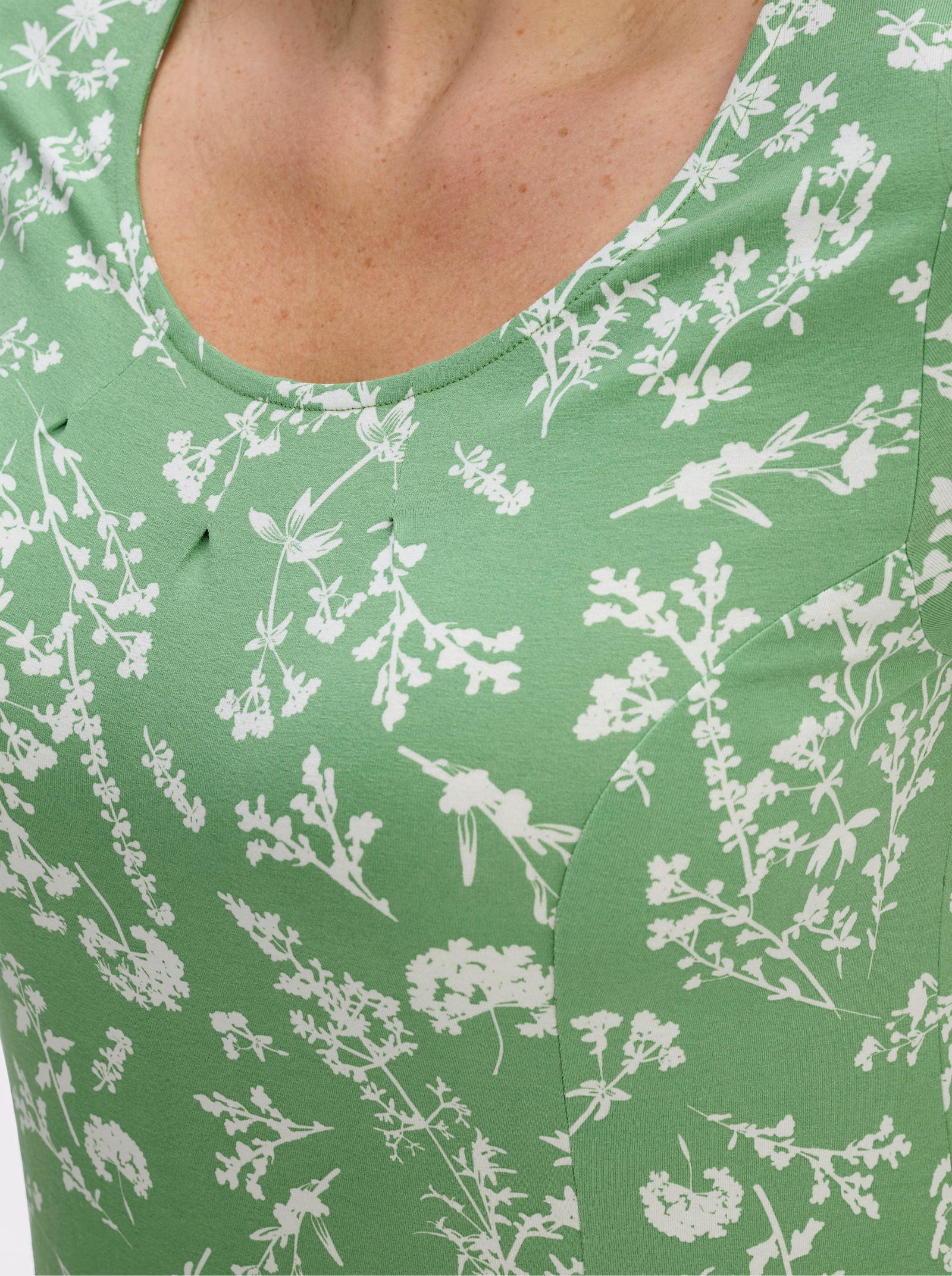  Jerseykleid im floralen Muster - apfel-ecru-bedruckt