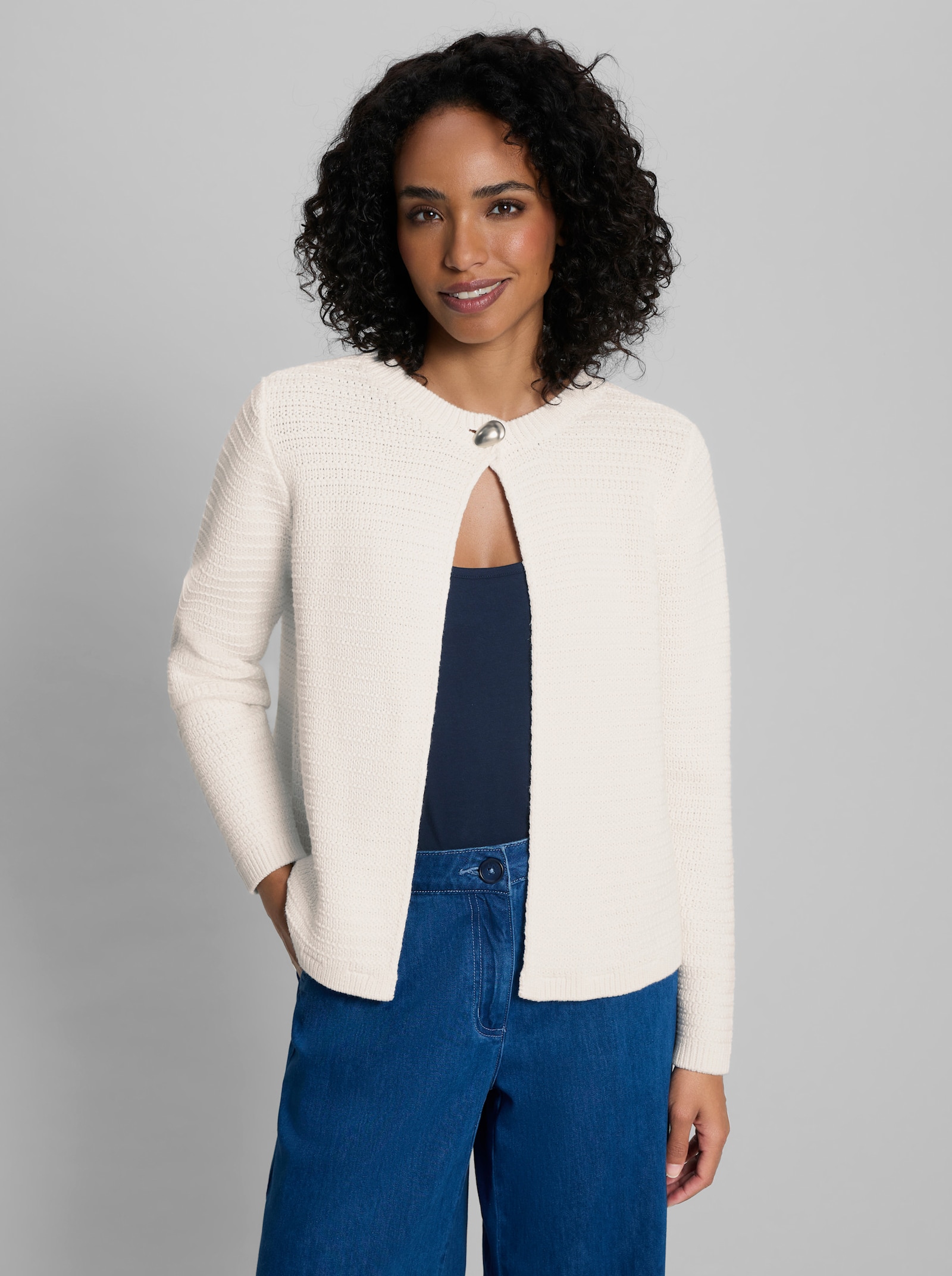 heine Strickjacke mit Strukturmuster - ecru