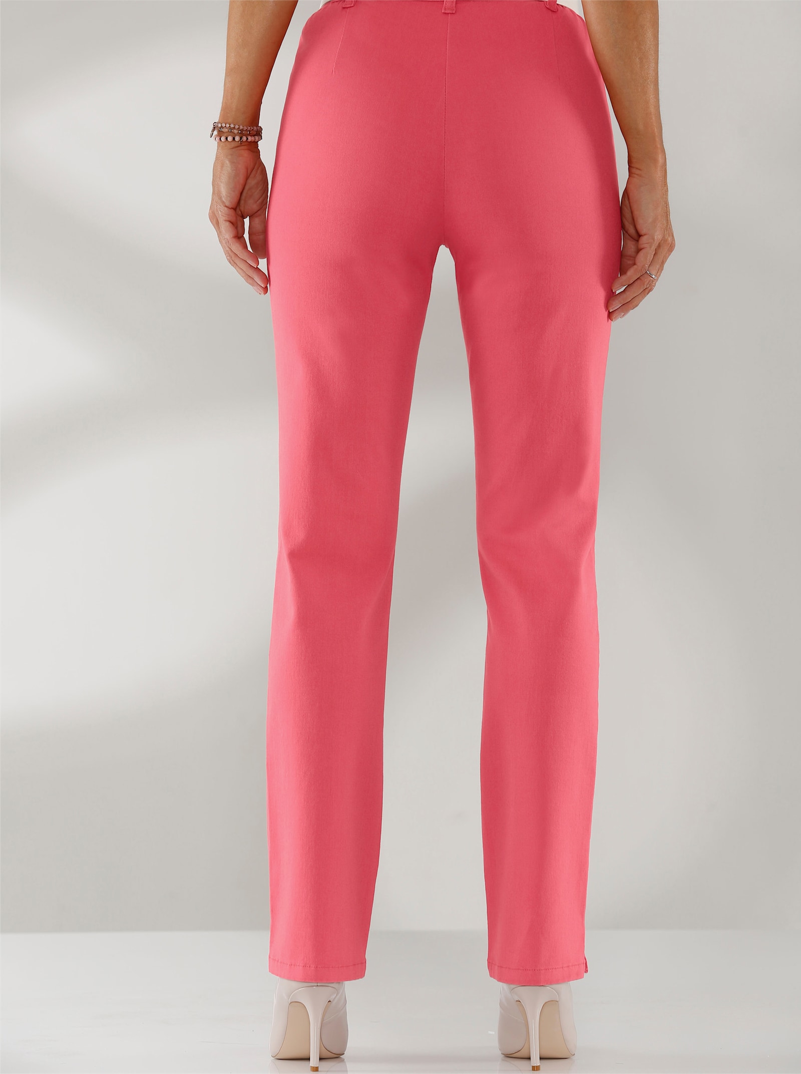 Džíny s podílem streče - korálově červená