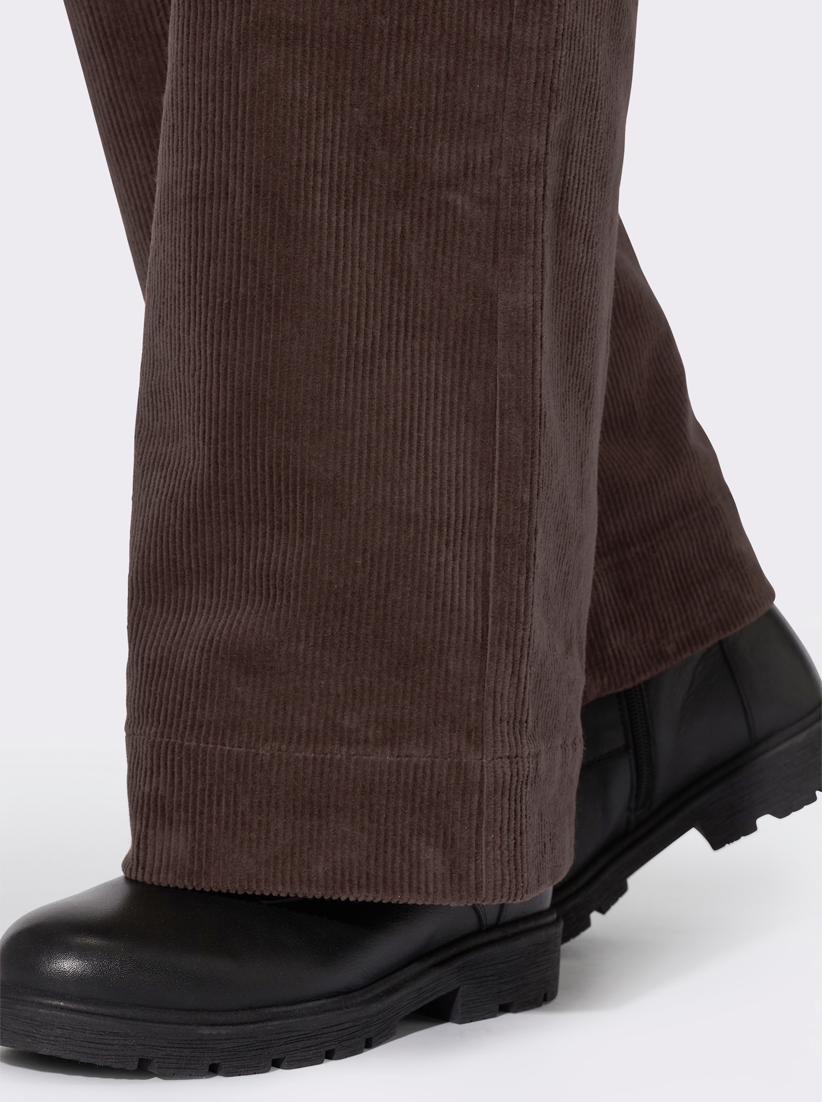 heine Cordhose mit weitem Bein - schoko