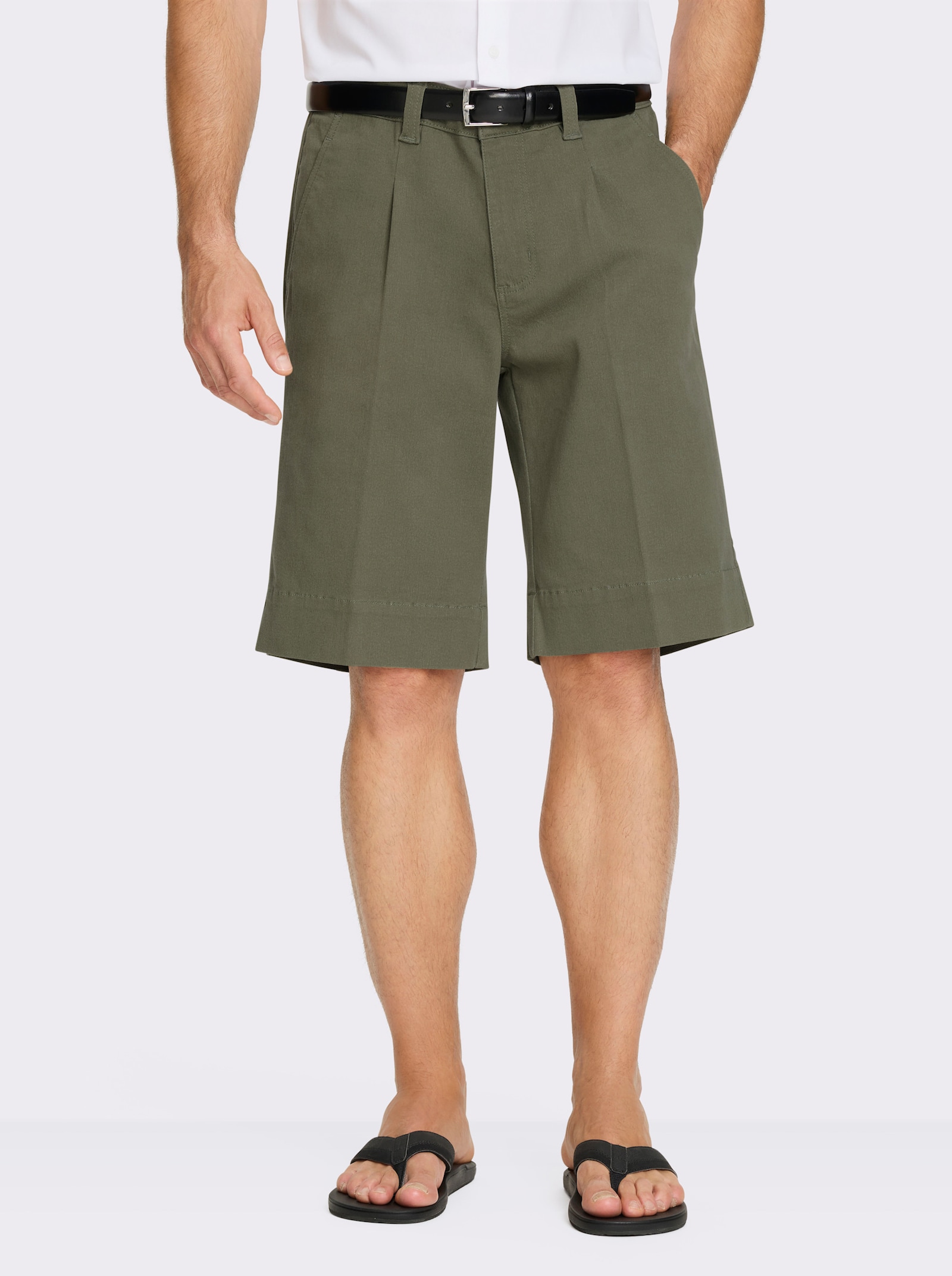 Marco Donati Bermudas mit Bundfalten - khaki