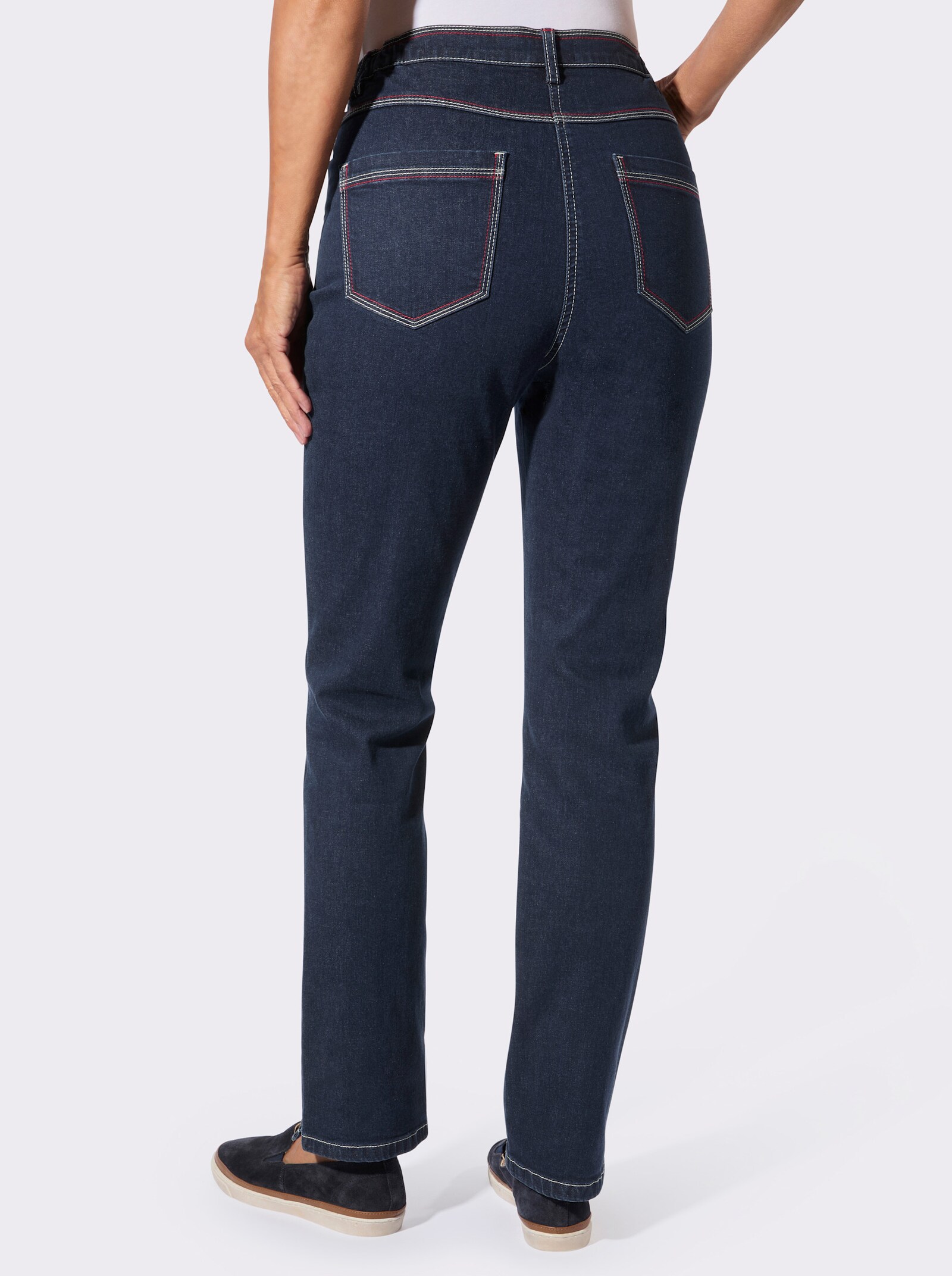 Jeans mit farbigen Nieten - dunkelblau