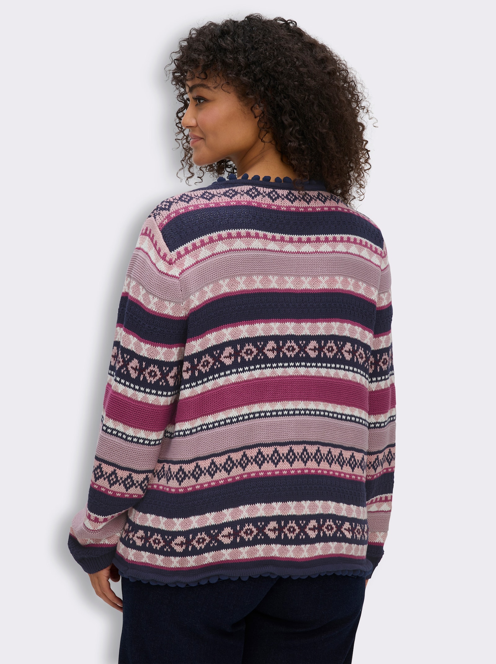 Strickjacke mit Bommel-Borte - marine-erika-gemustert