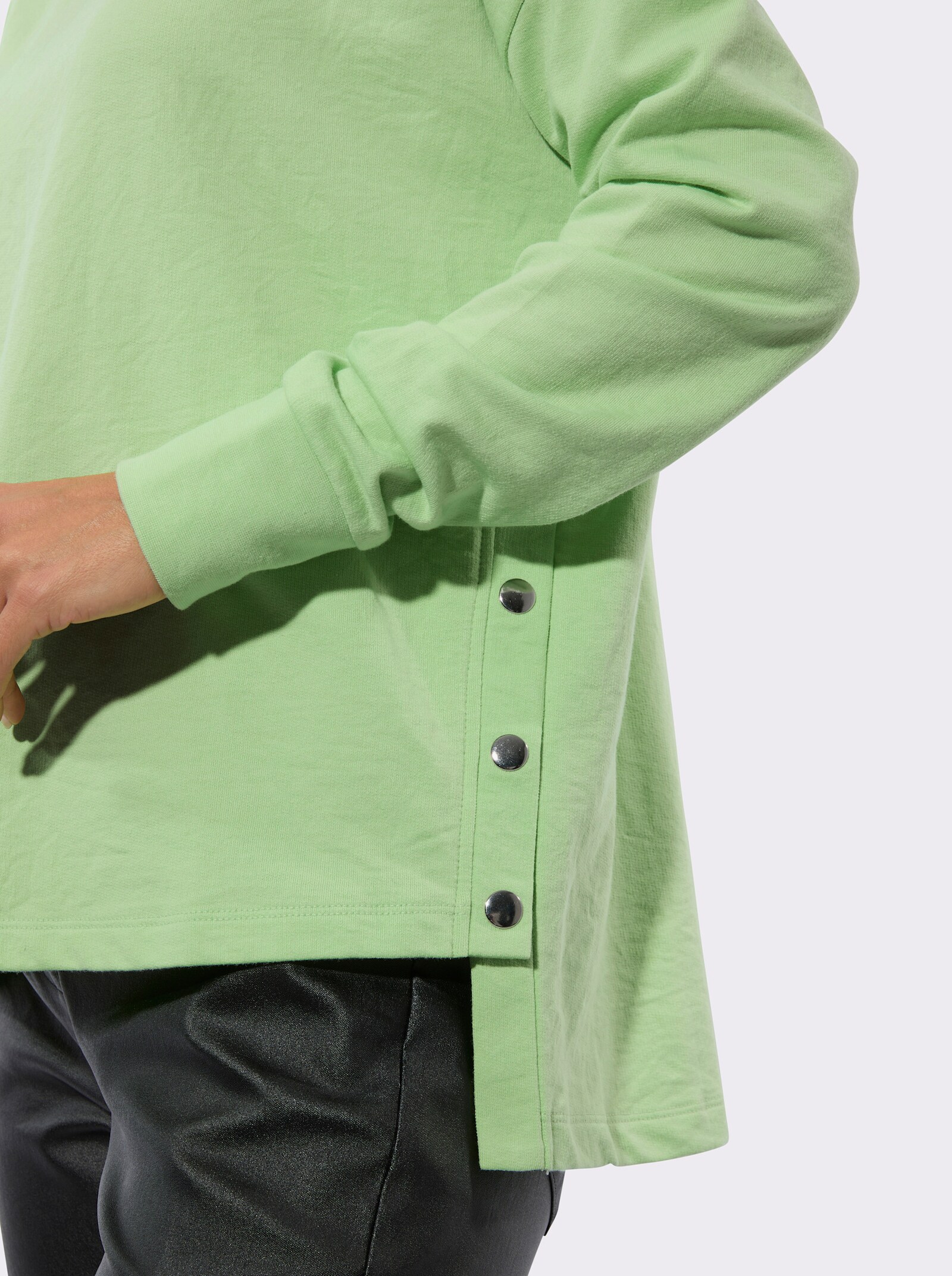 Sweatshirt mit seitlicher Druckknopfleiste - reseda