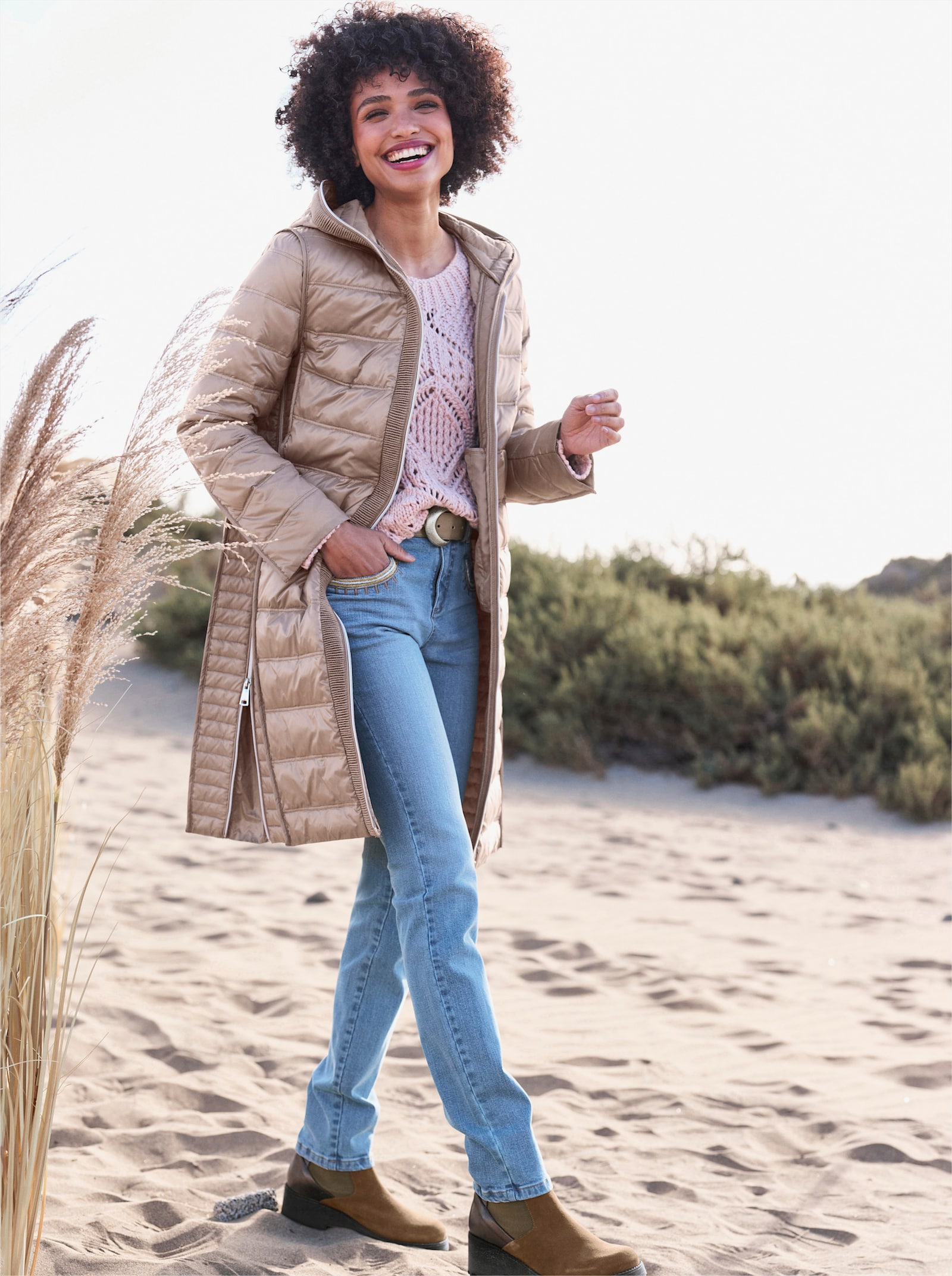 heine Doorgestikte mantel van glanzend materiaal - taupe