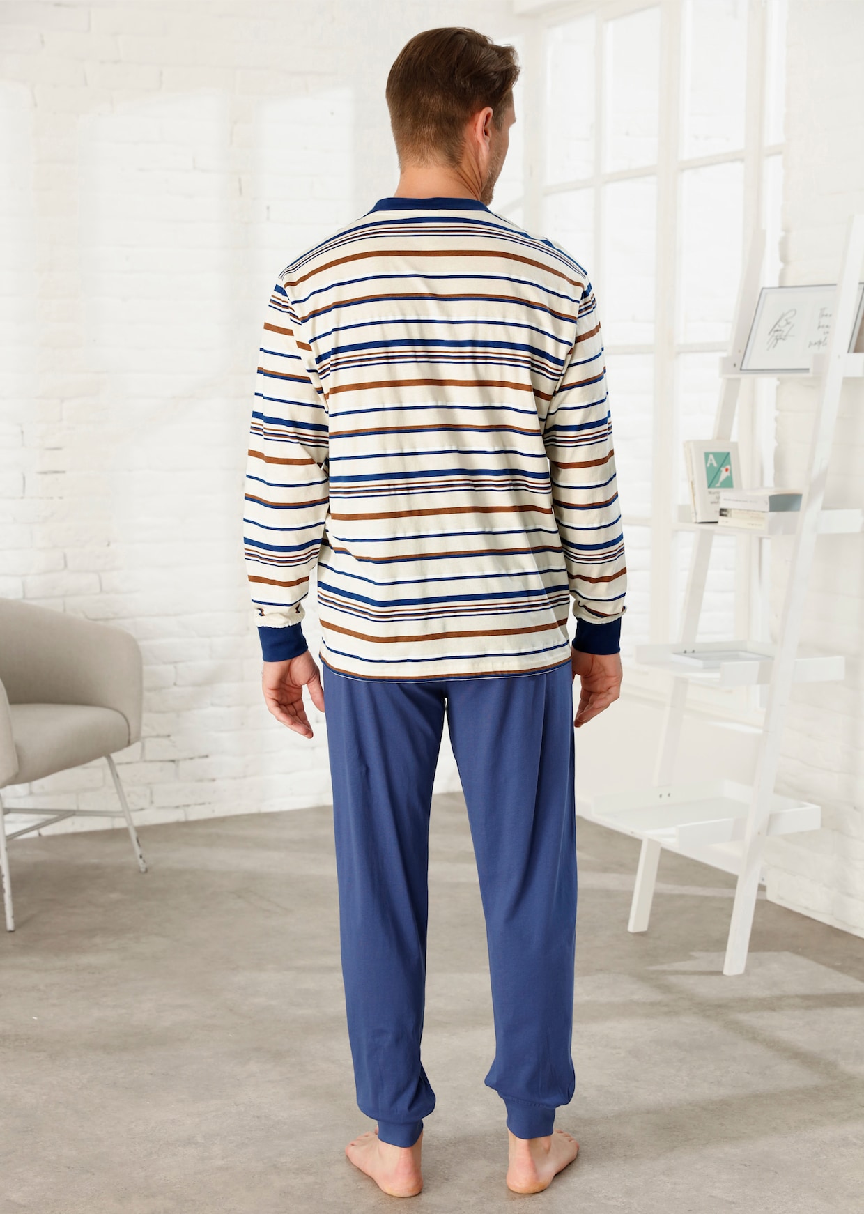 Pyžamo - Ecru zafarbeniu krému-modrý prúžok dizajnu