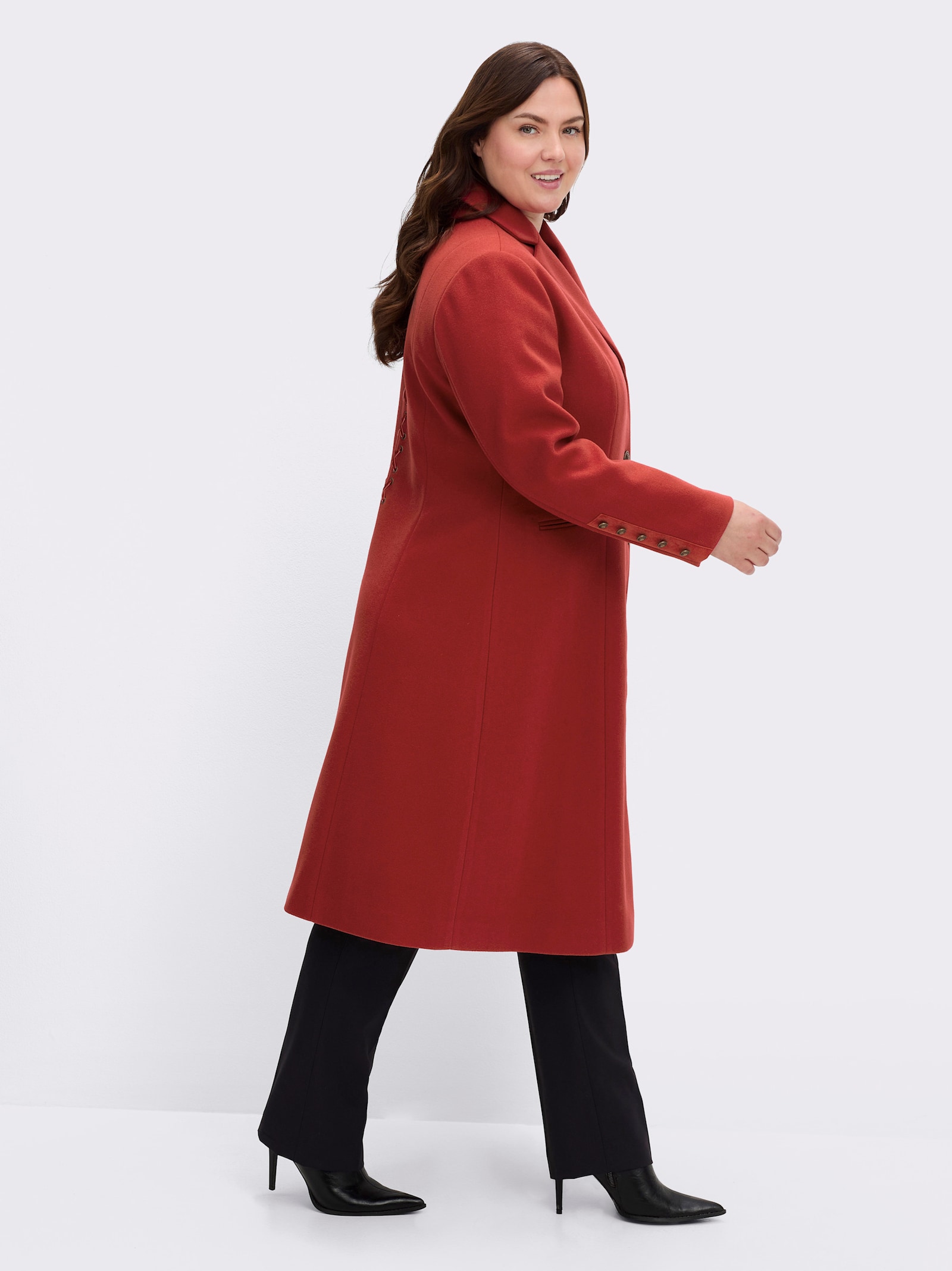 sheego by Joe Browns Mantel mit Zierschnürung im Rücken - kirsche