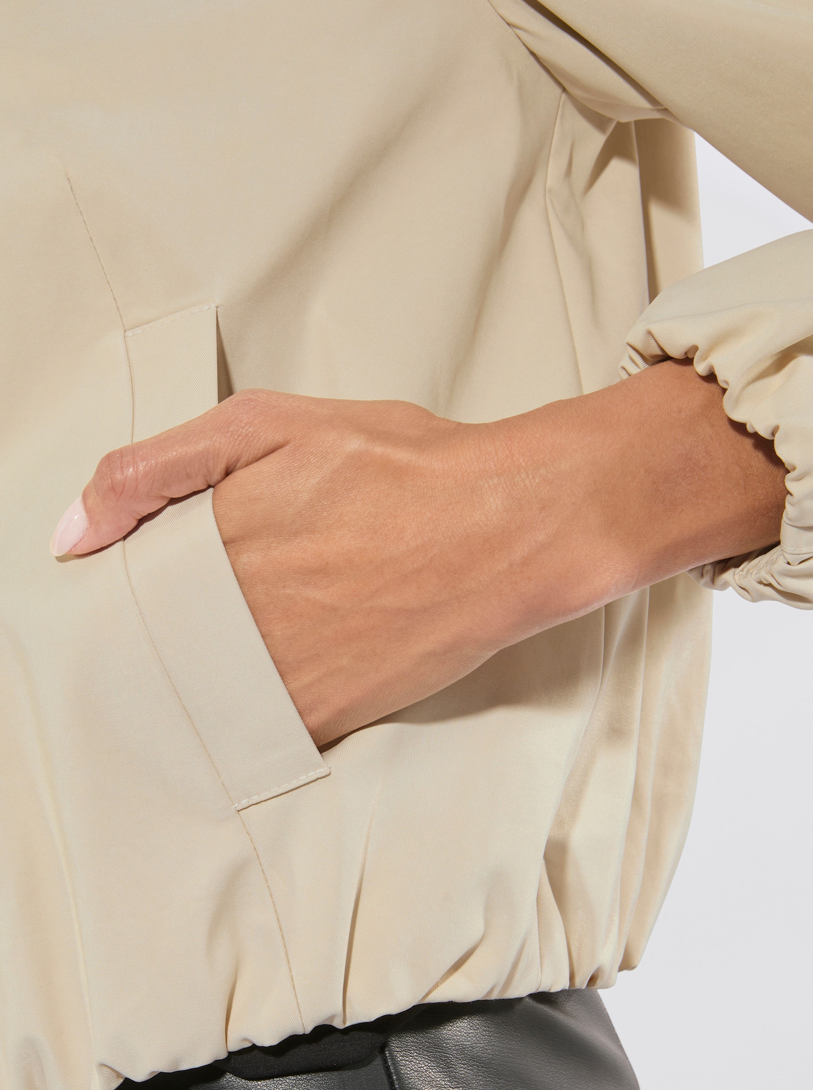 Blouson-Blazer mit Rundhals-Ausschnitt - sand