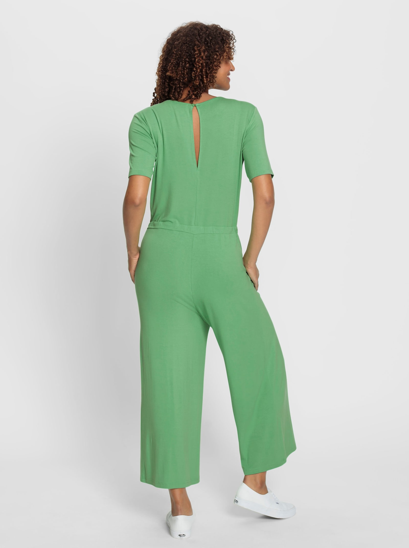 Jumpsuit mit weitem Bein - apfel