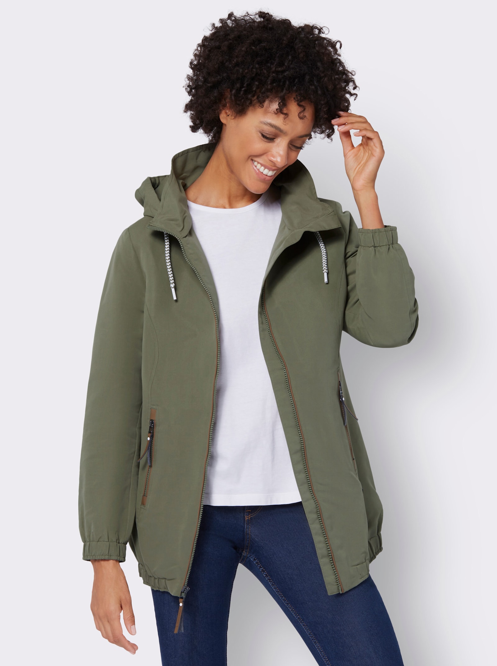 Freizeitjacke mit Lederimitat-Paspeln - khaki