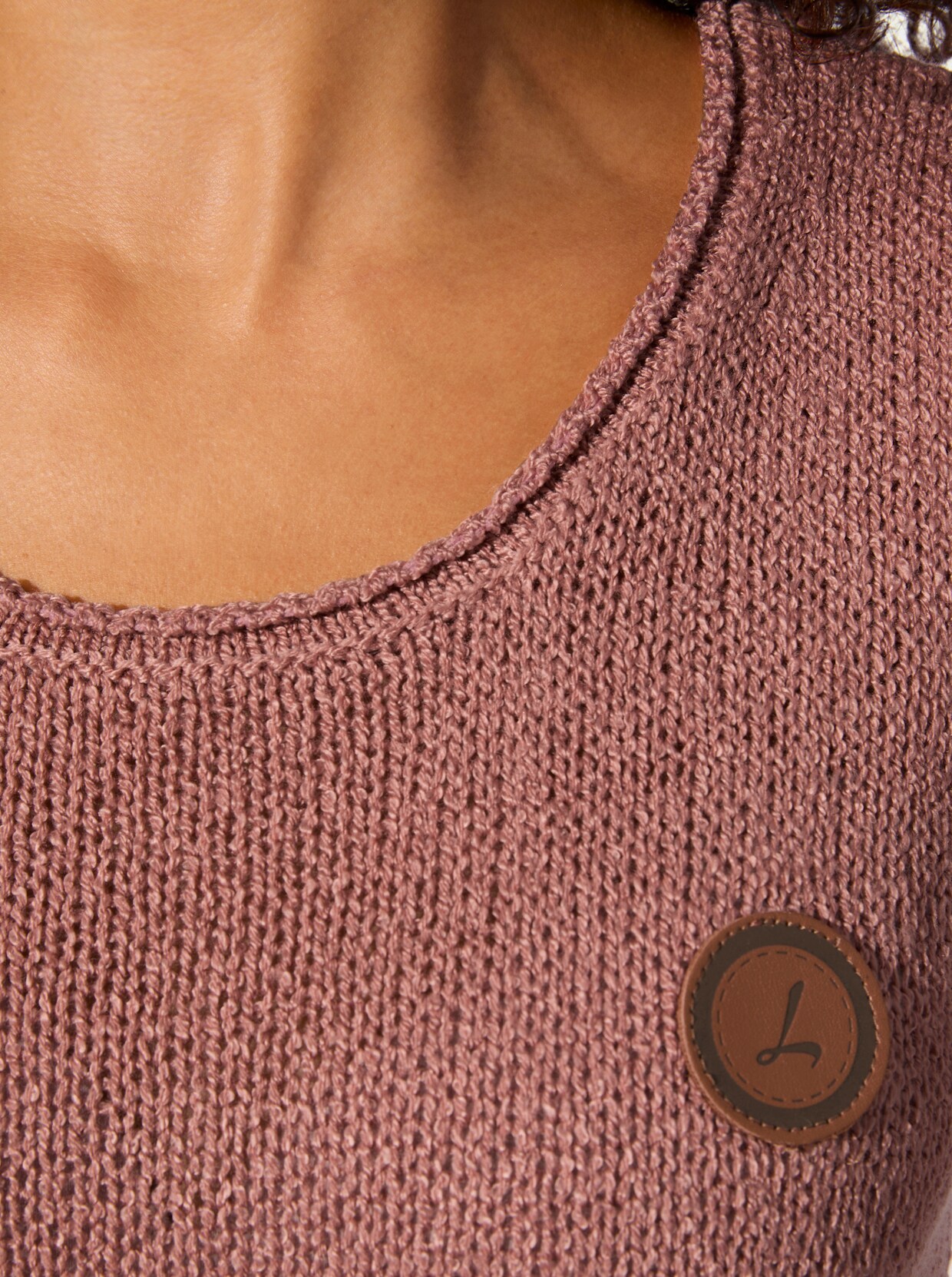 Stricktop mit Rundhals-Ausschnitt - rosenholz