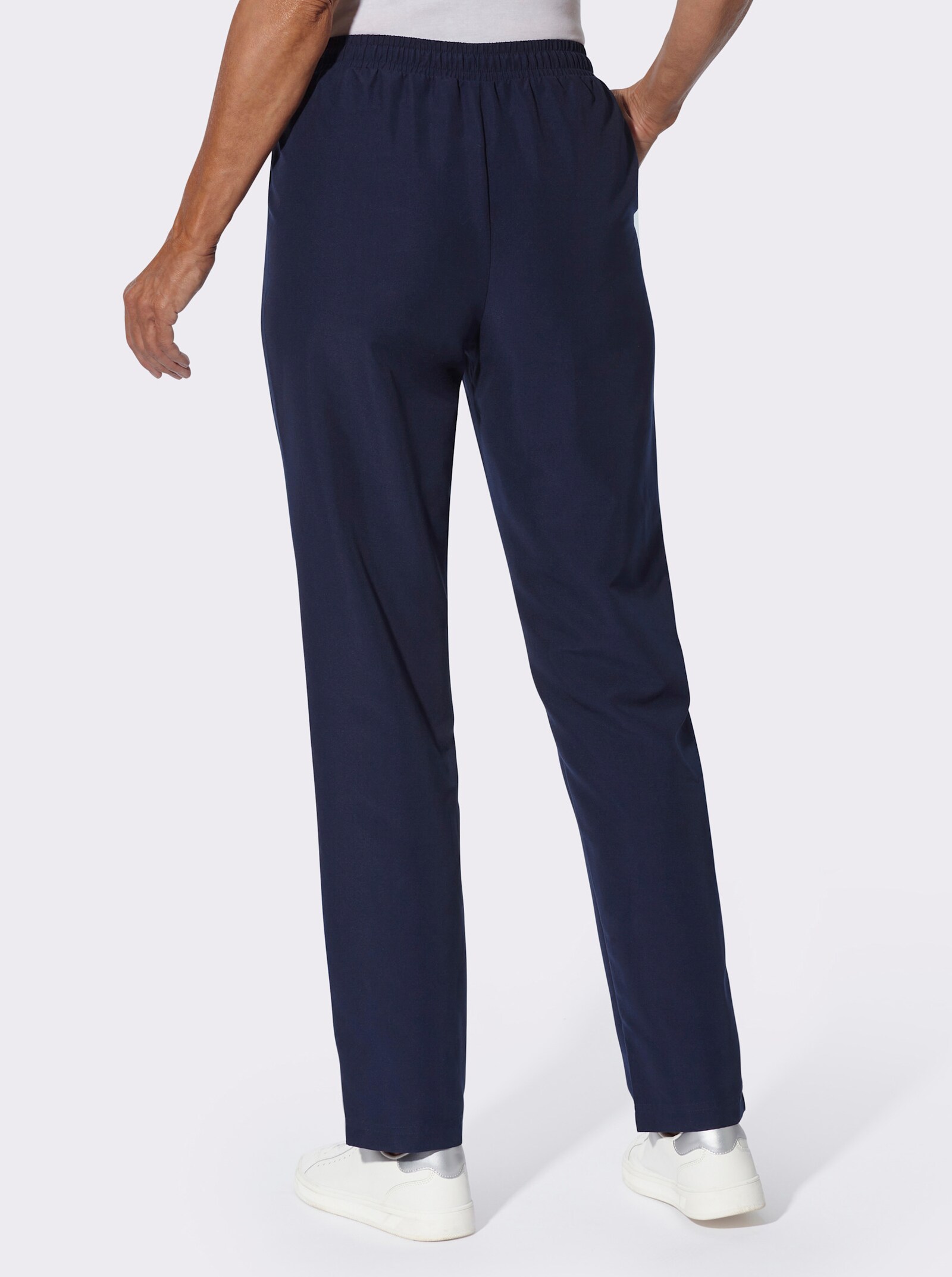 Freizeithose mit Reißverschluss-Tasche - marine