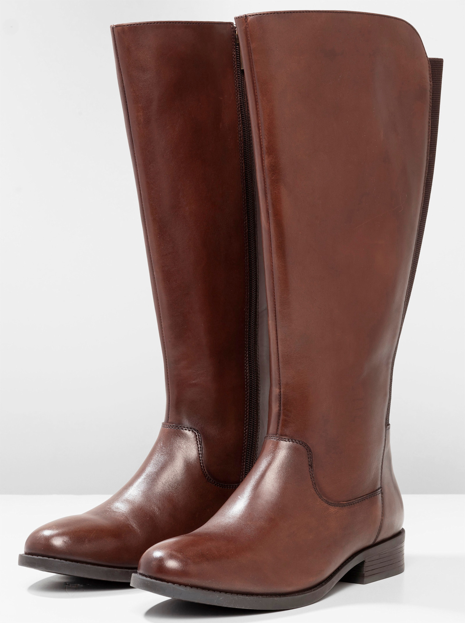 sheego Weitschaftstiefel mit elastischem Einsatz - braun