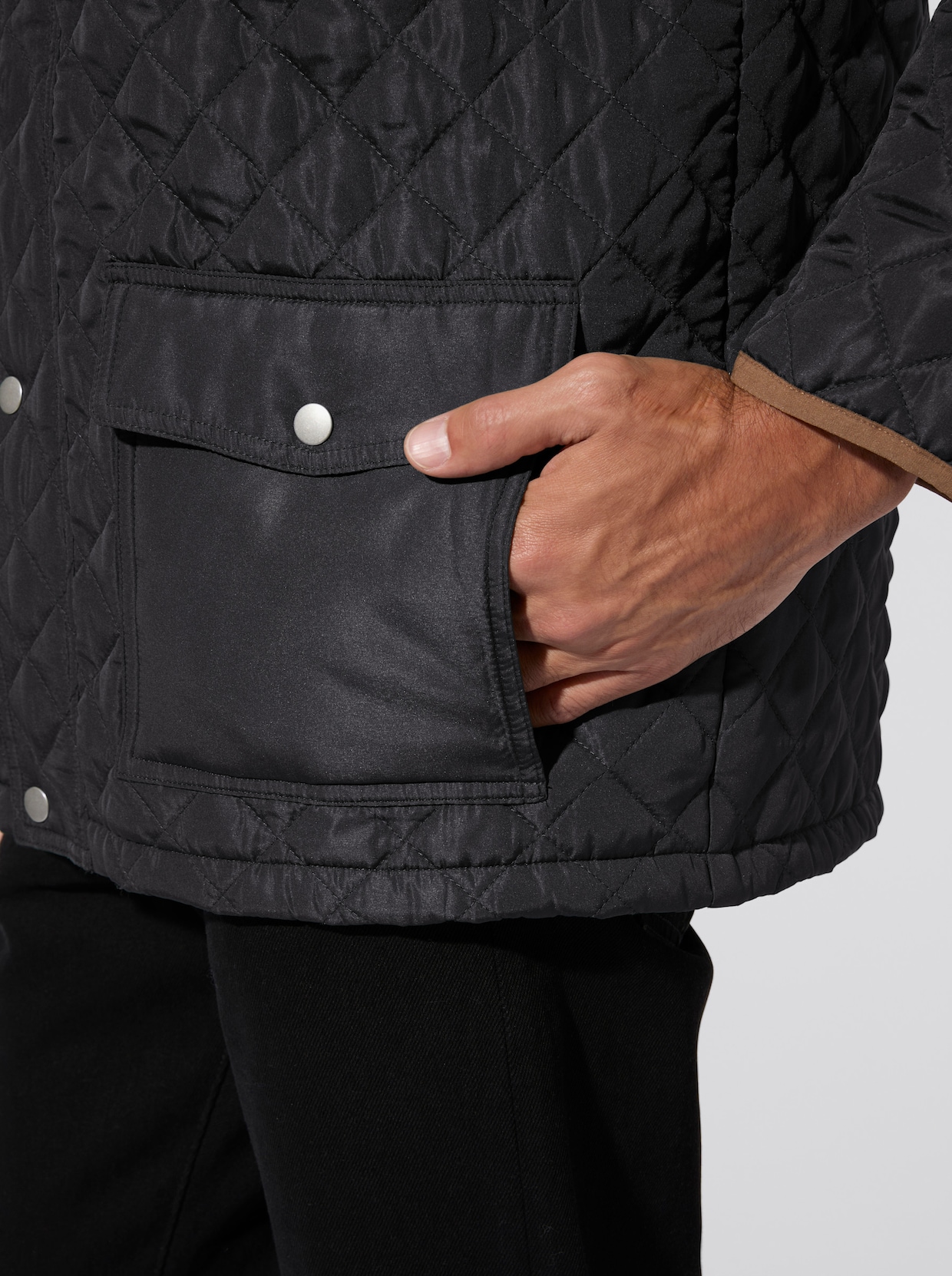 Steppjacke im Rautenmuster - schwarz