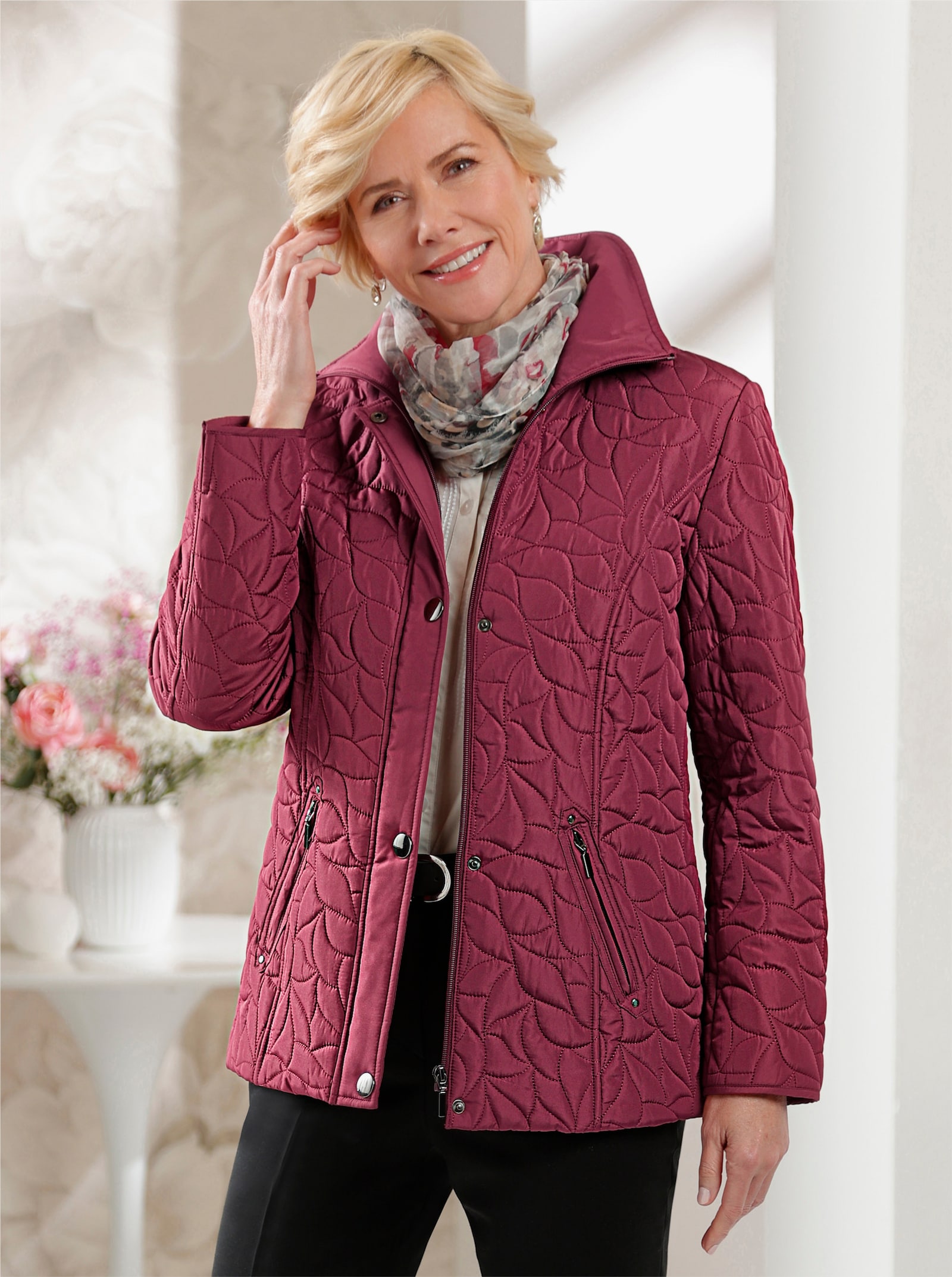 Steppjacke in wärmender Qualität - bordeaux