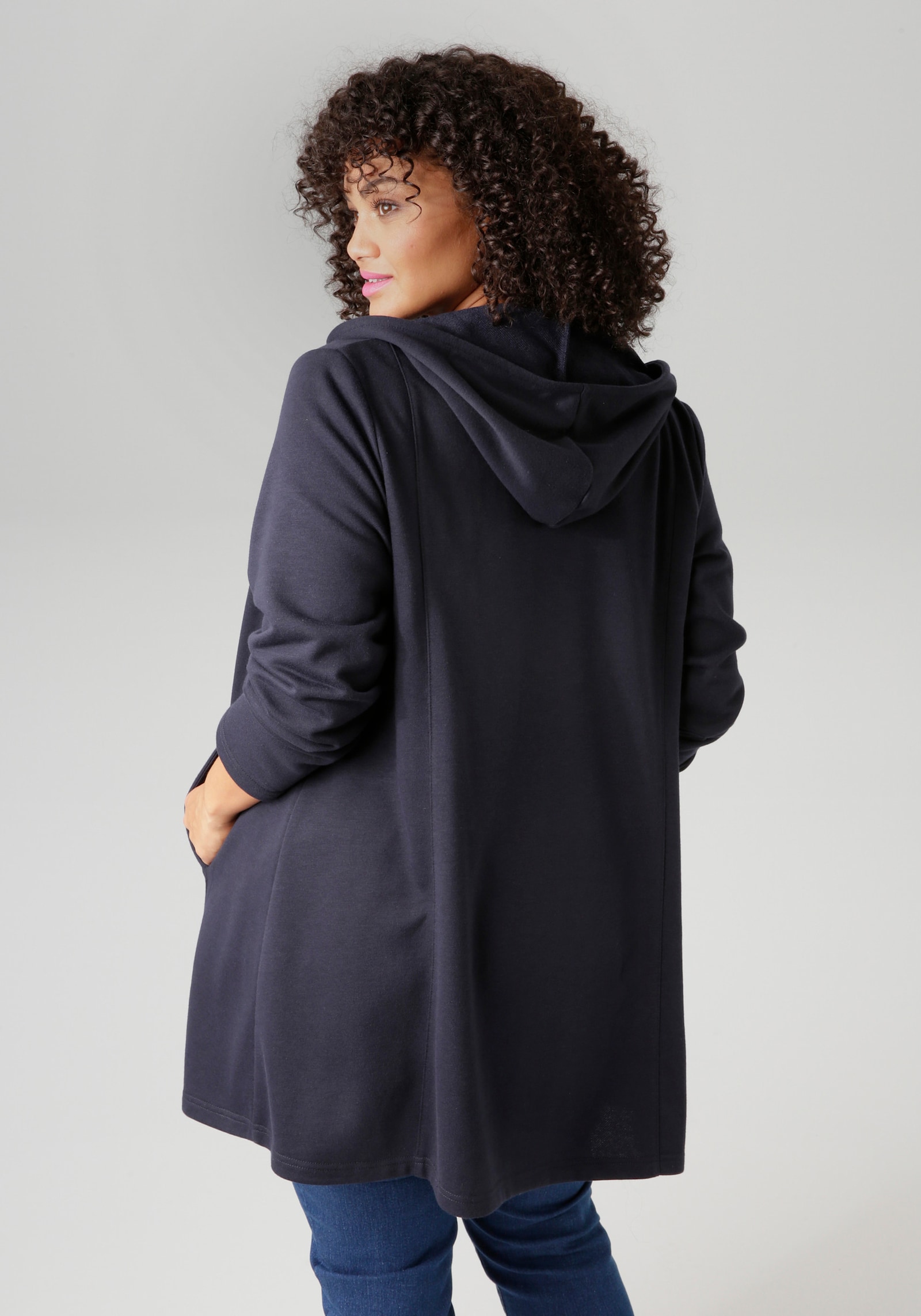 Aniston PLUS Sweatjacke - marine