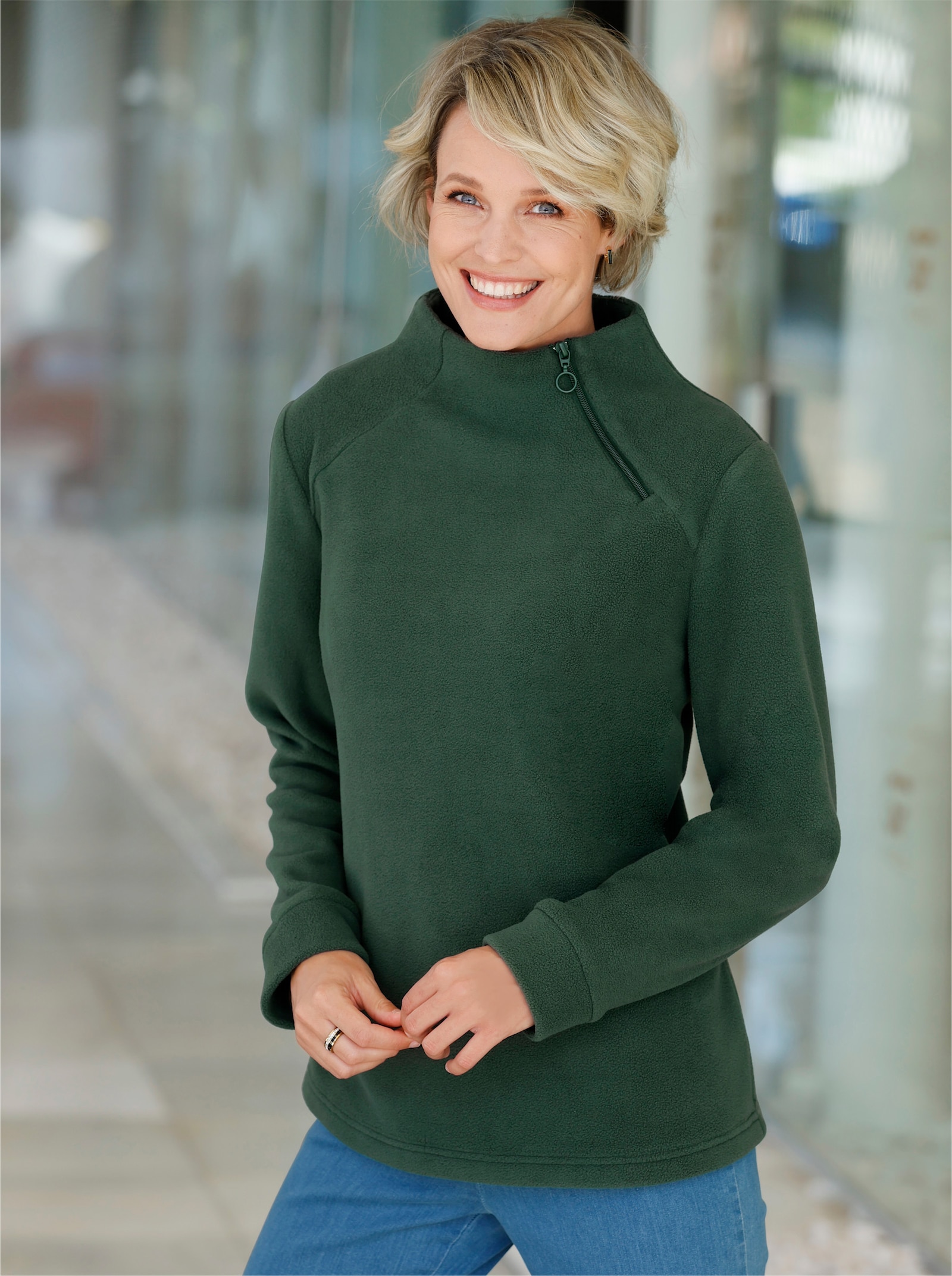 Fleeceshirt mit Kelchkragen - moos