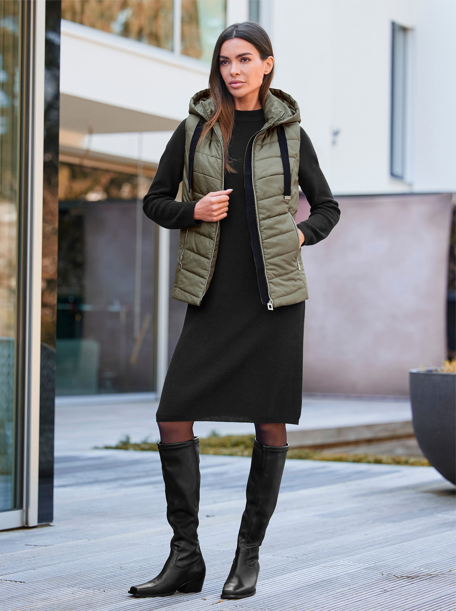 heine Steppweste mit abnehmbarer Kapuze - khaki