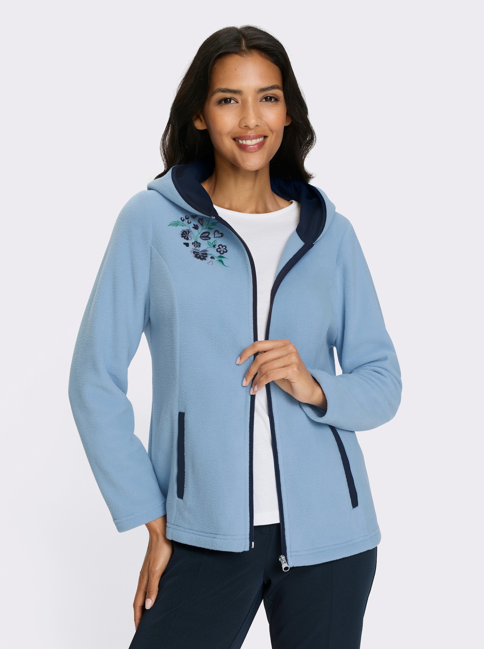 Fleecová bunda s krojovou výšivkou - ledová modrá-námořnická