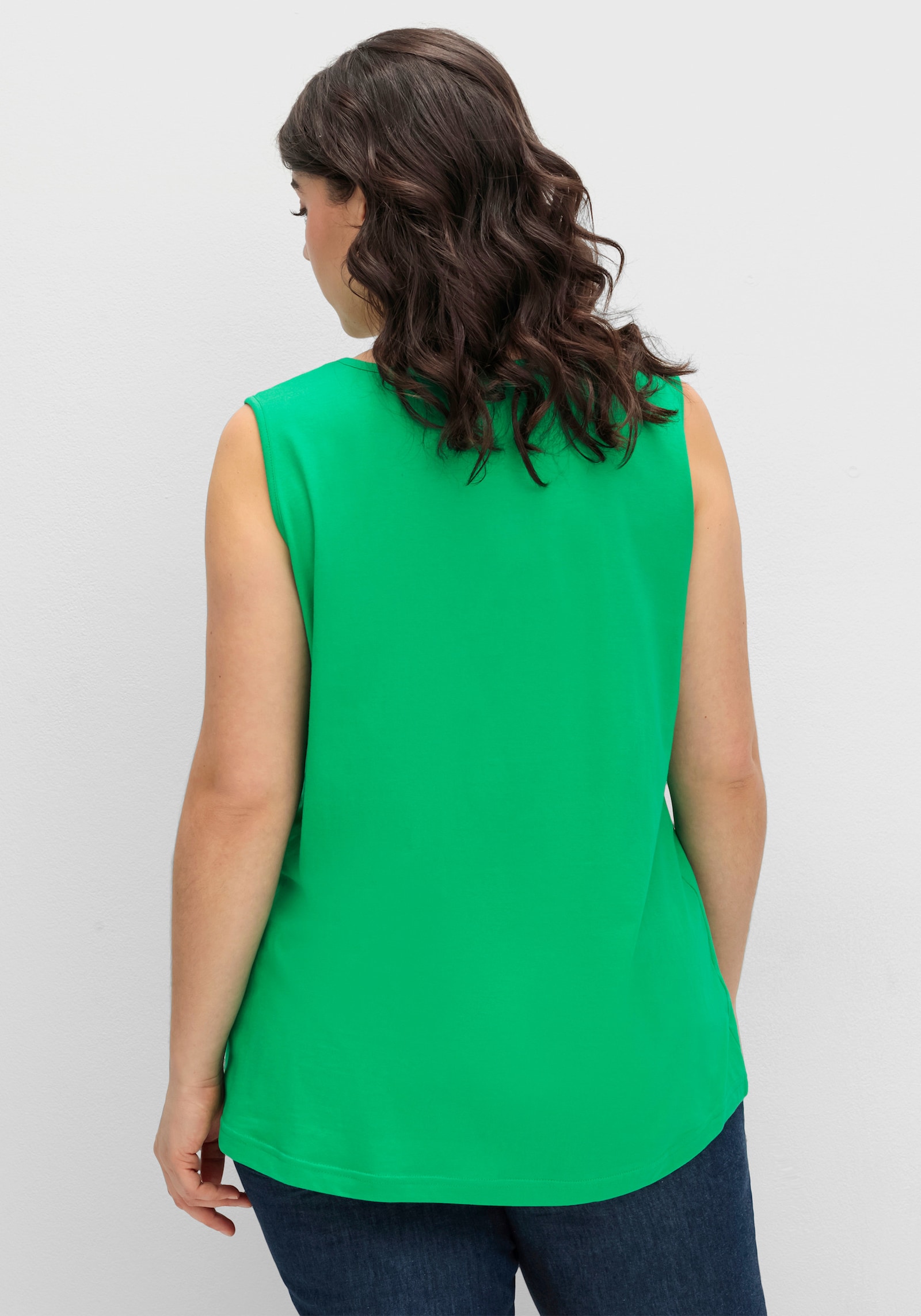 Longtop mit abgerundetem Saum - grasgrün + marine