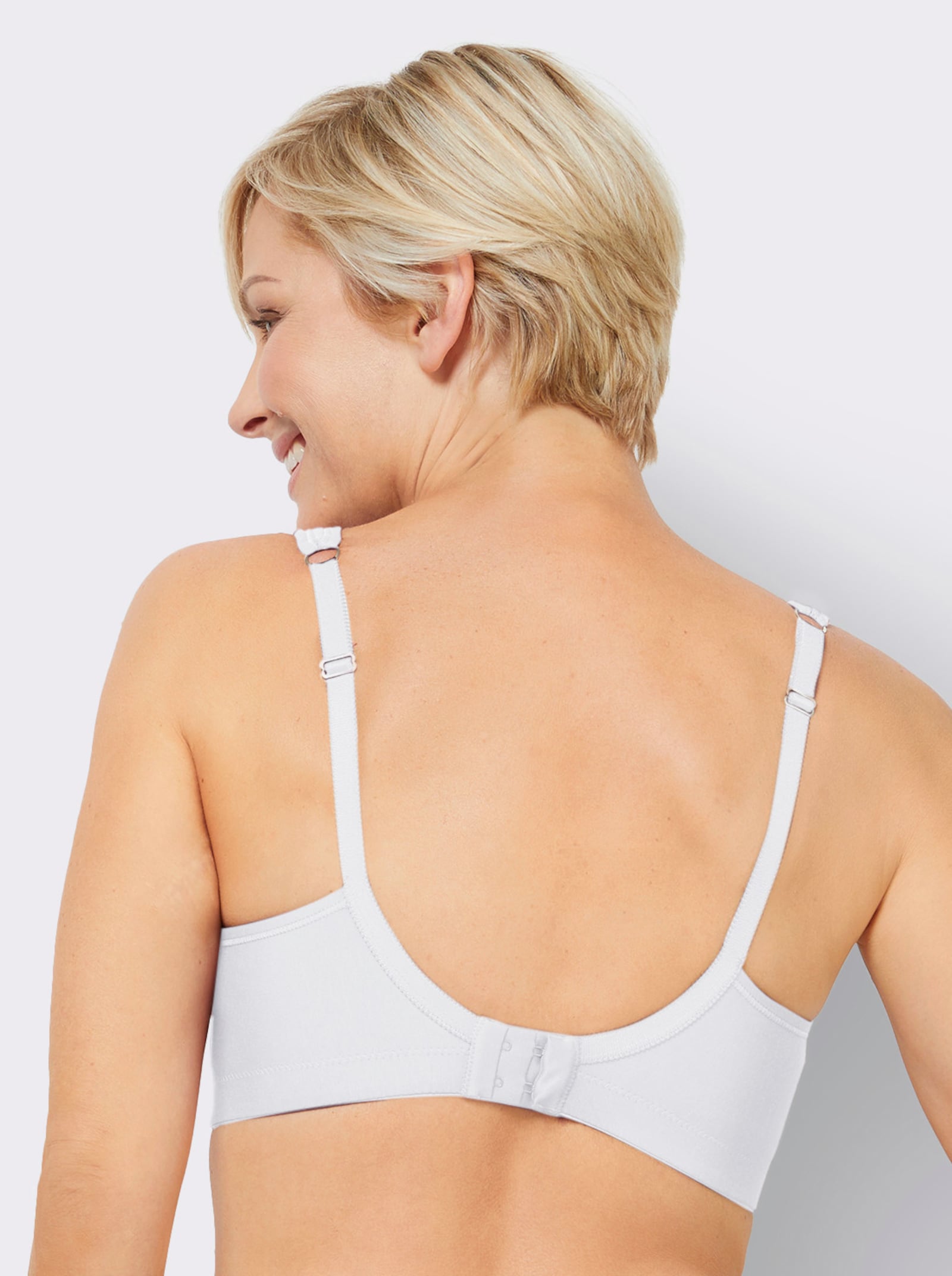 Swegmark BH ohne Bügel mit elastischer Spitze an den Obercups - weiß